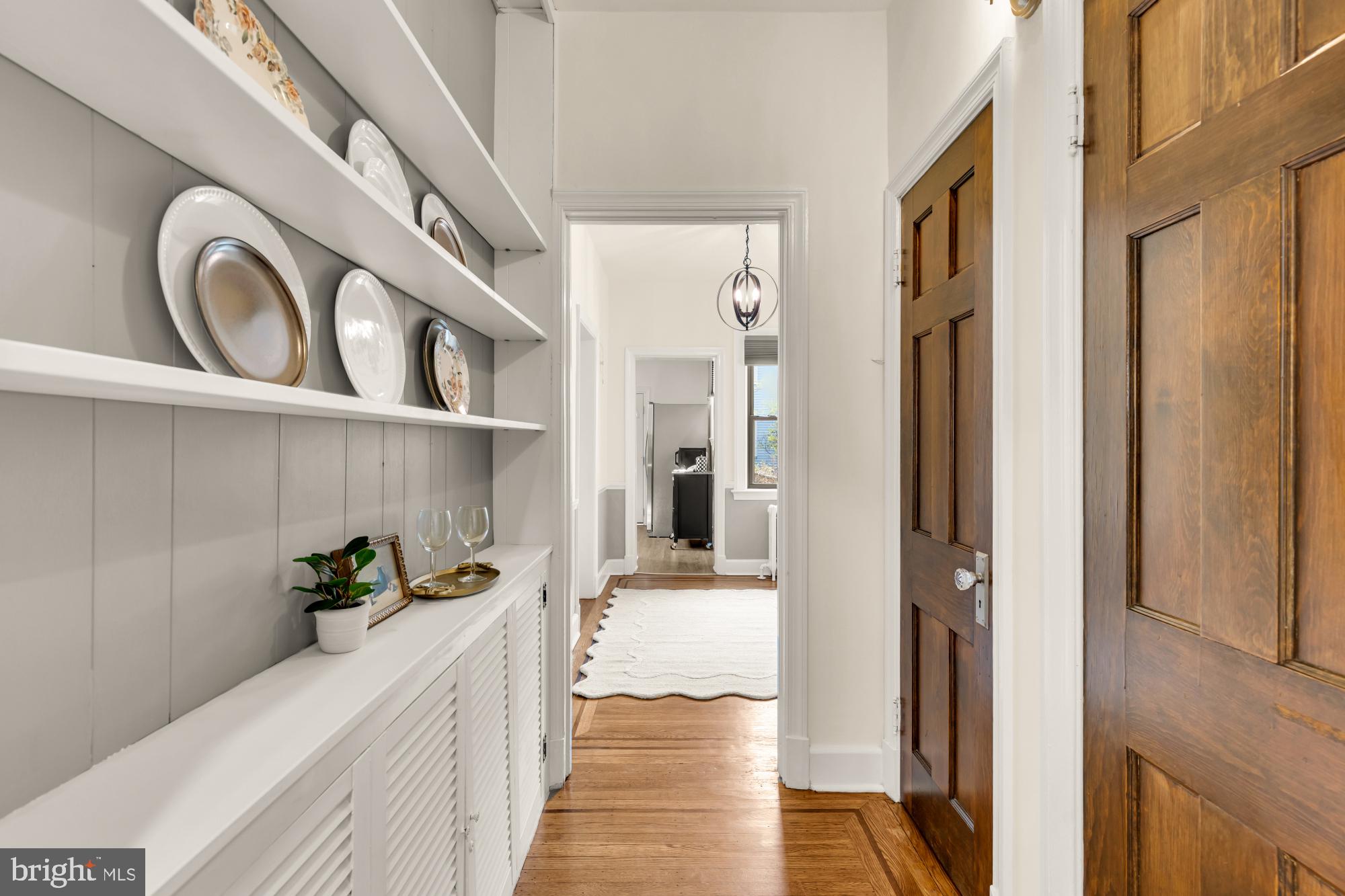 LAKE WALKER - Residential