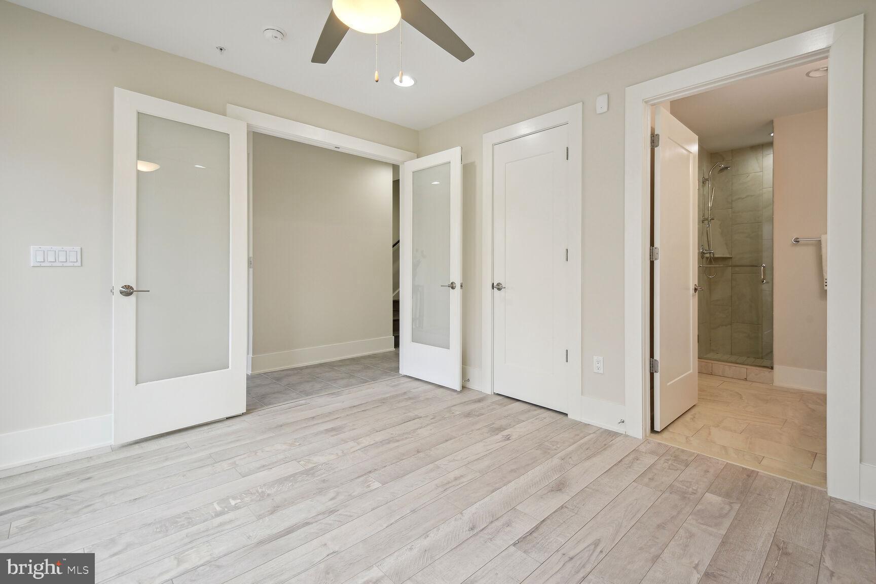 GROSVENOR HEIGHTS - Residential