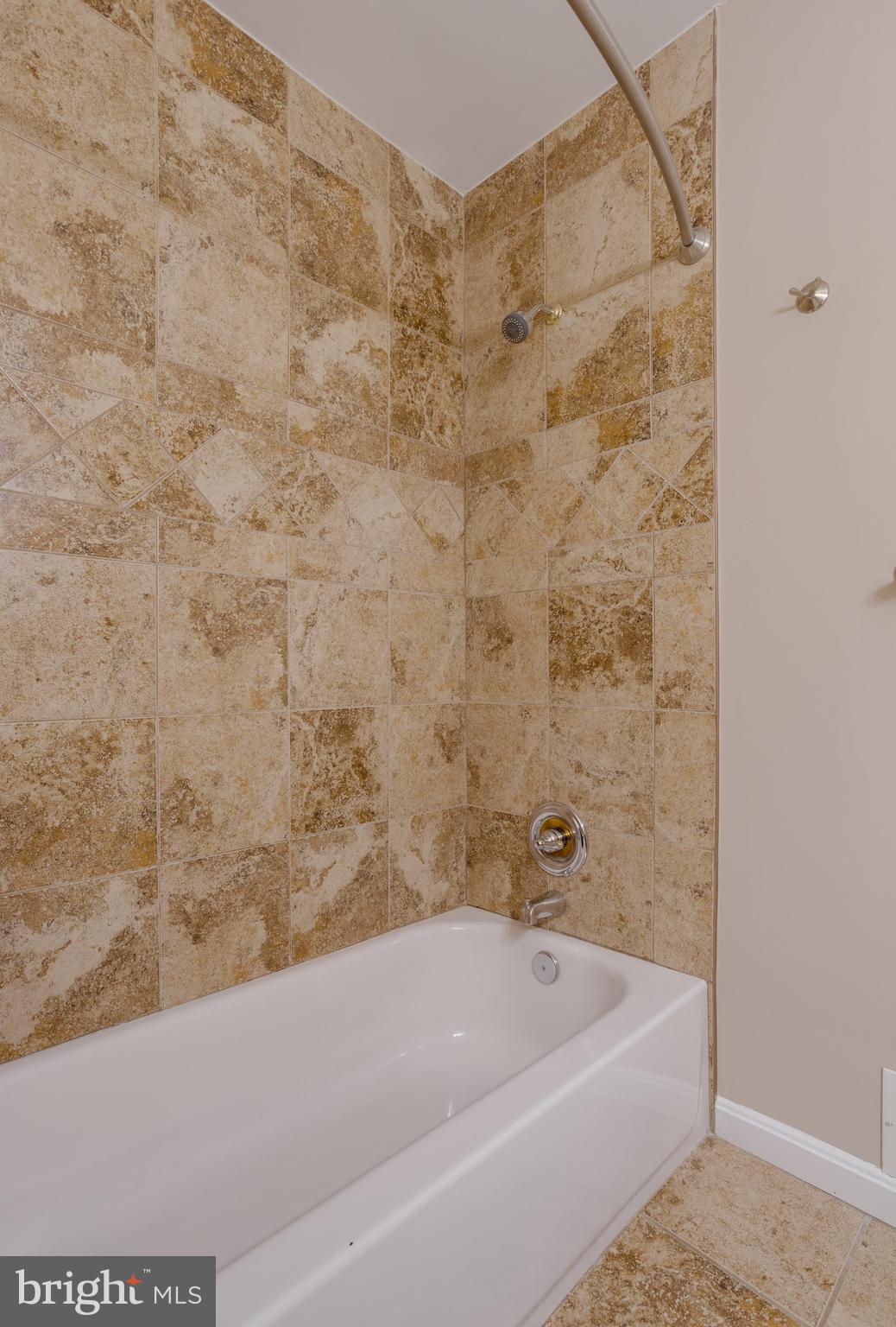 SLEEPY HOLLOW WOODS - Residential