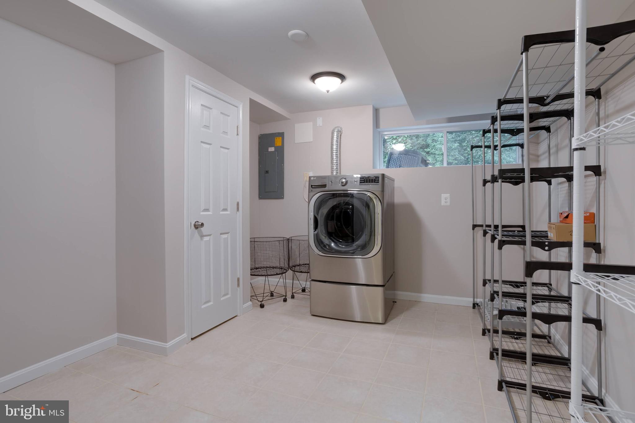 SLEEPY HOLLOW WOODS - Residential