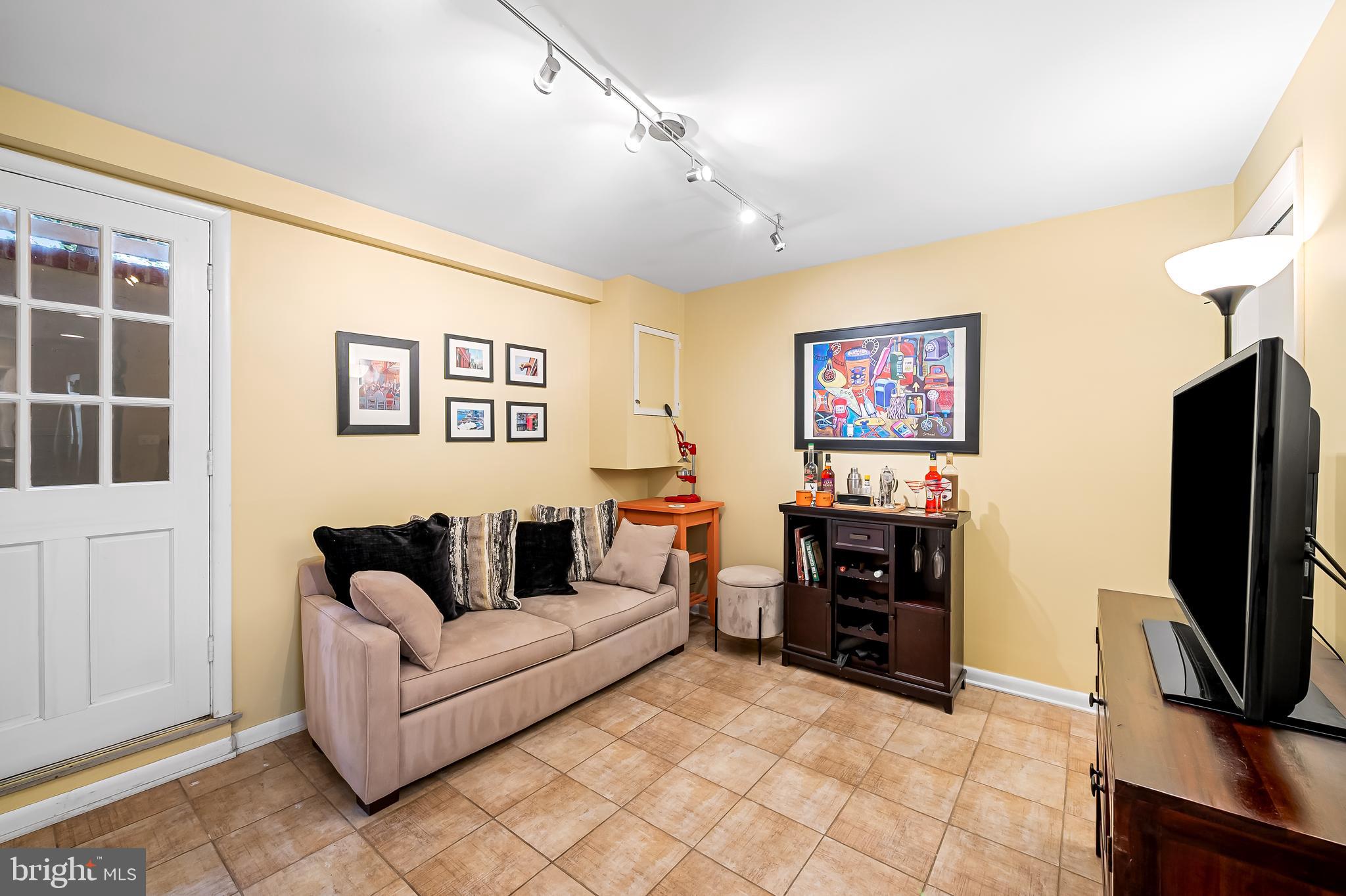 MAXALEA VILLAGE - Residential