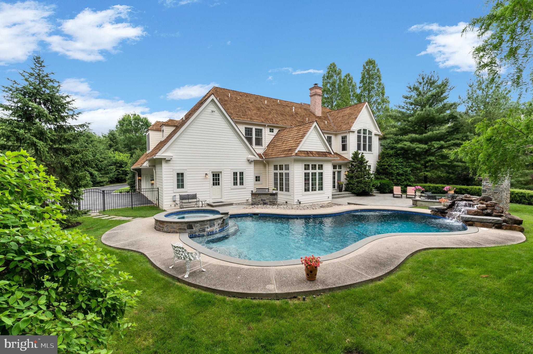 SPRINGHOUSE - Residential