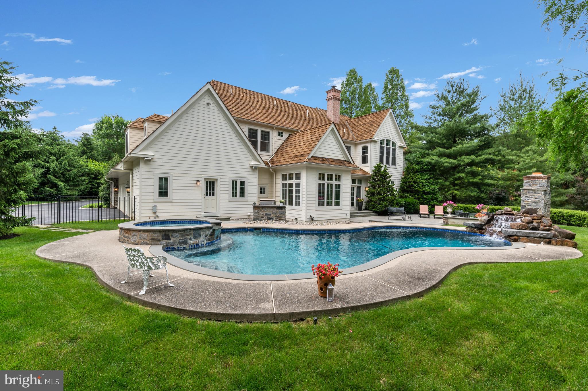 SPRINGHOUSE - Residential