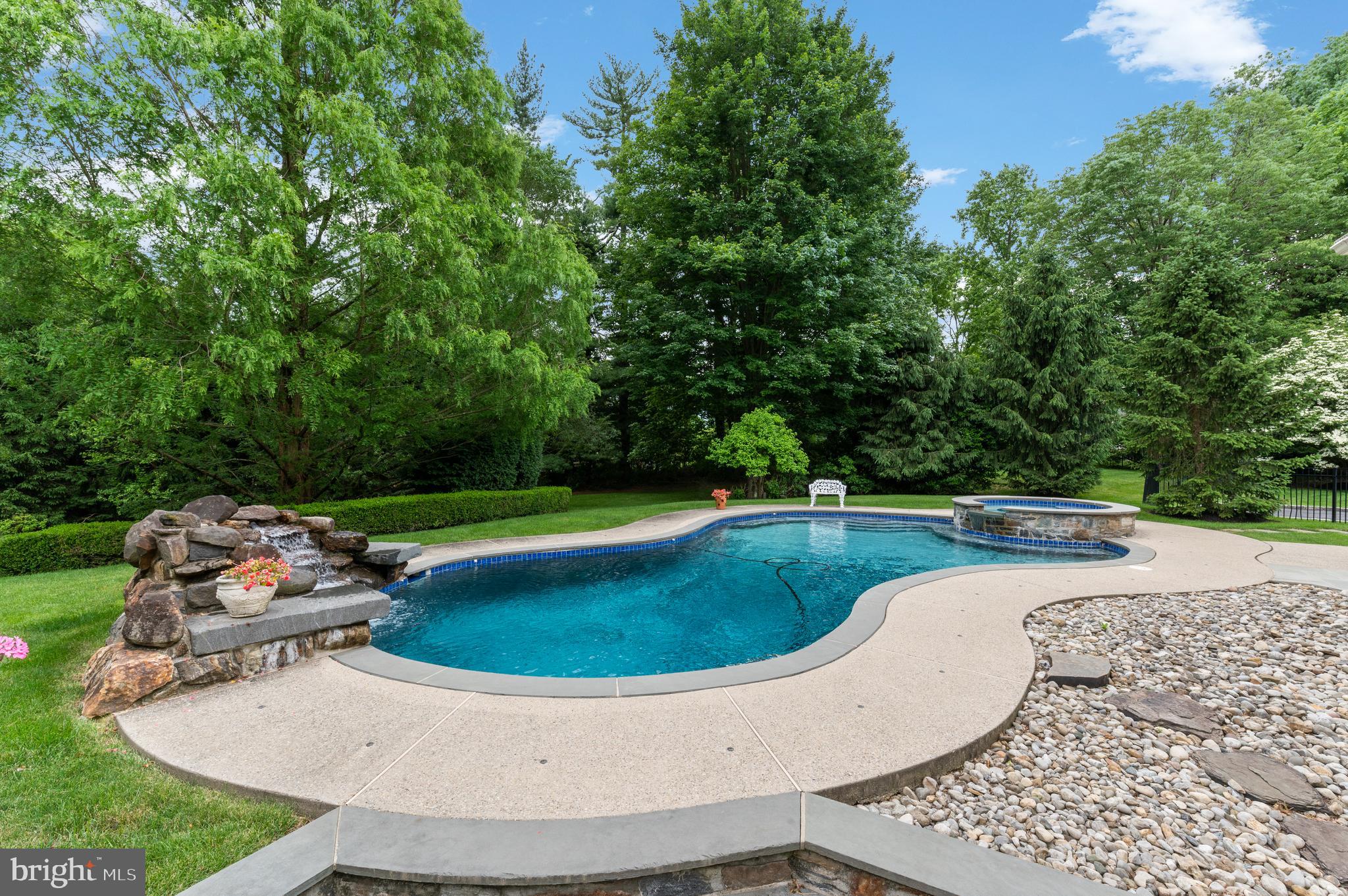 SPRINGHOUSE - Residential