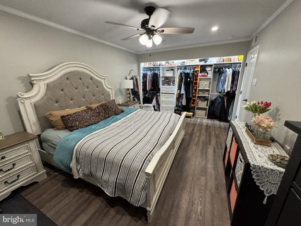 DANBURY VILLAGE - Residential