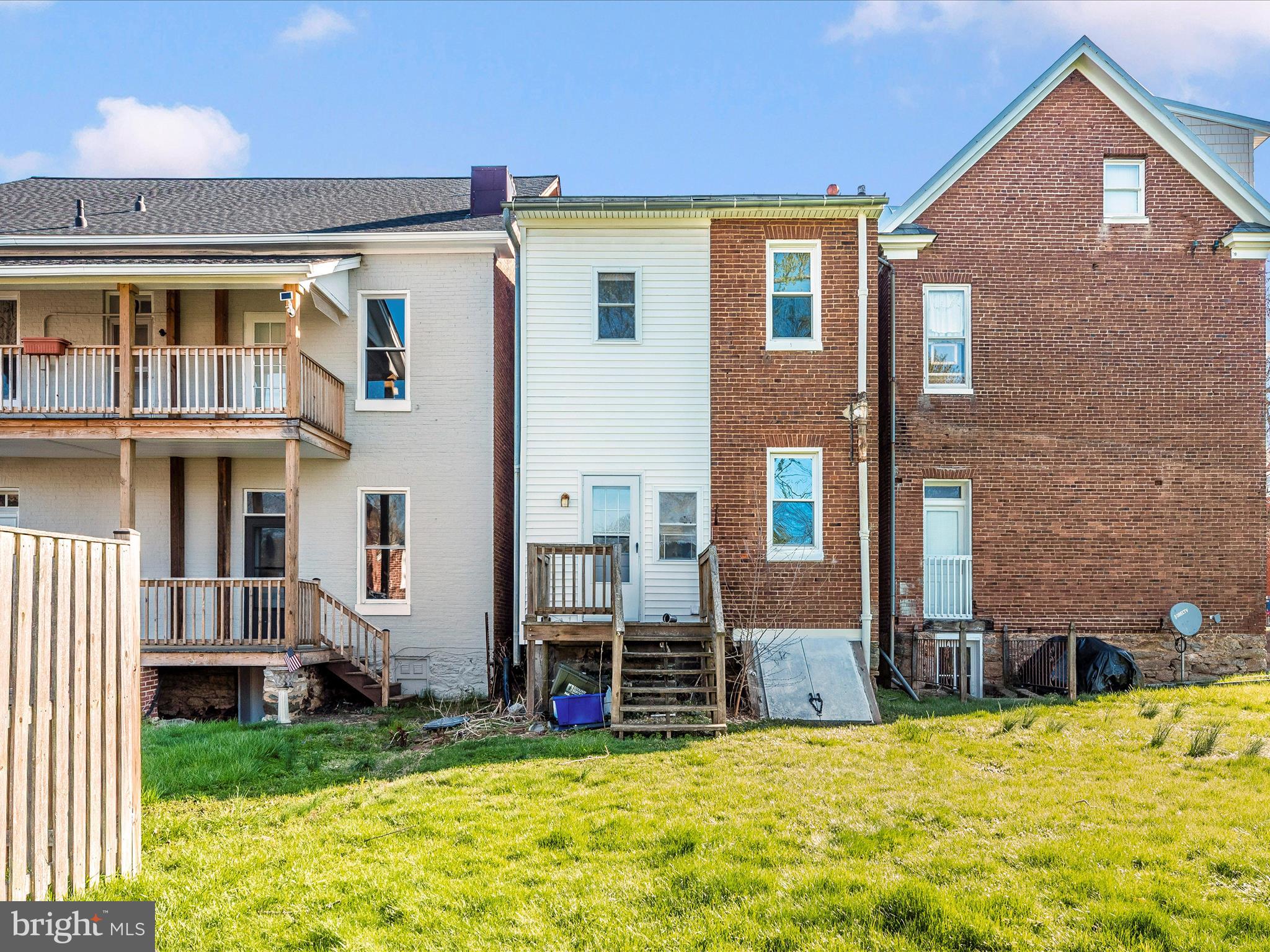 DOWNTOWN WESTMINSTER - Residential