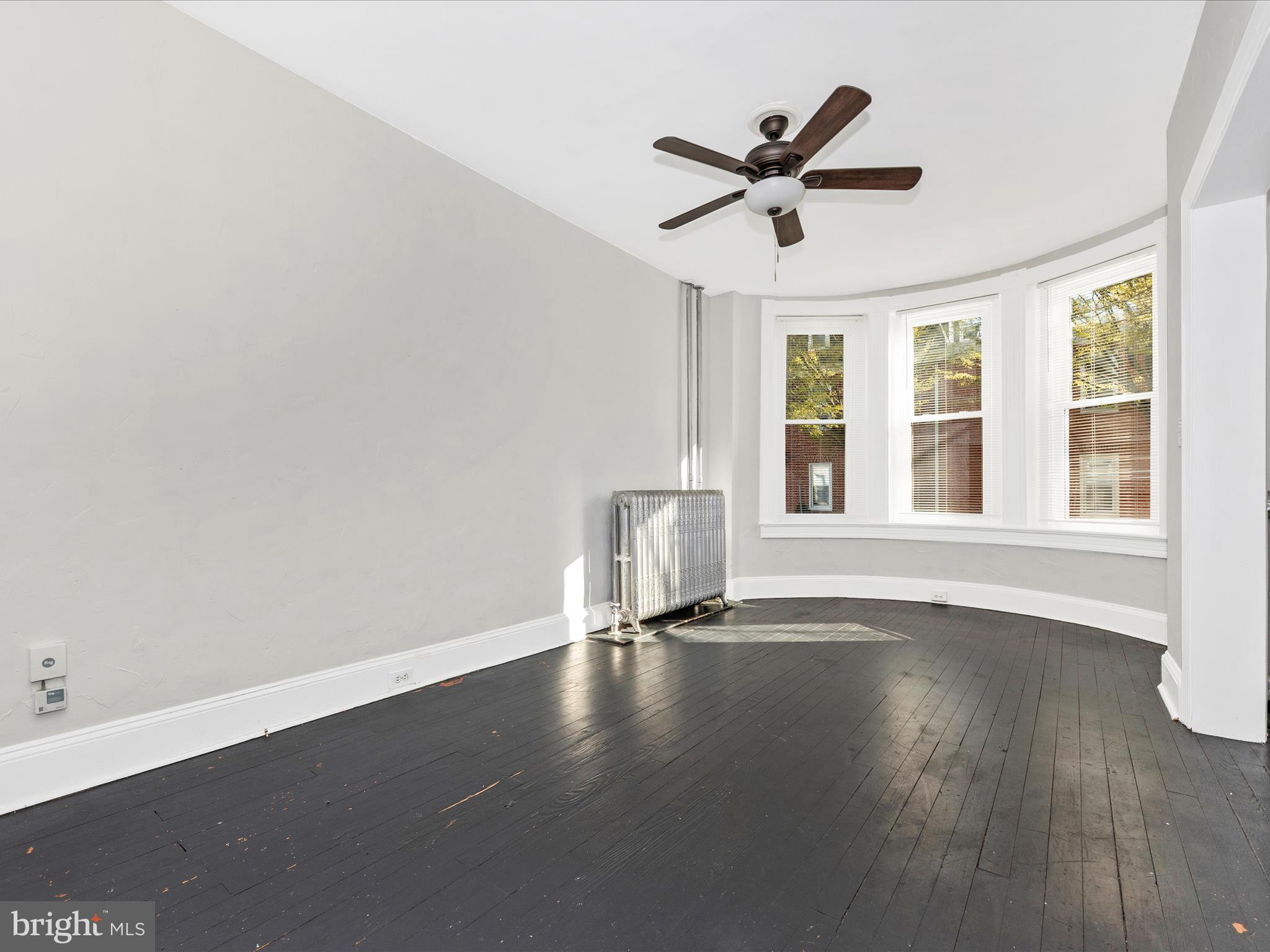 DOWNTOWN WESTMINSTER - Residential