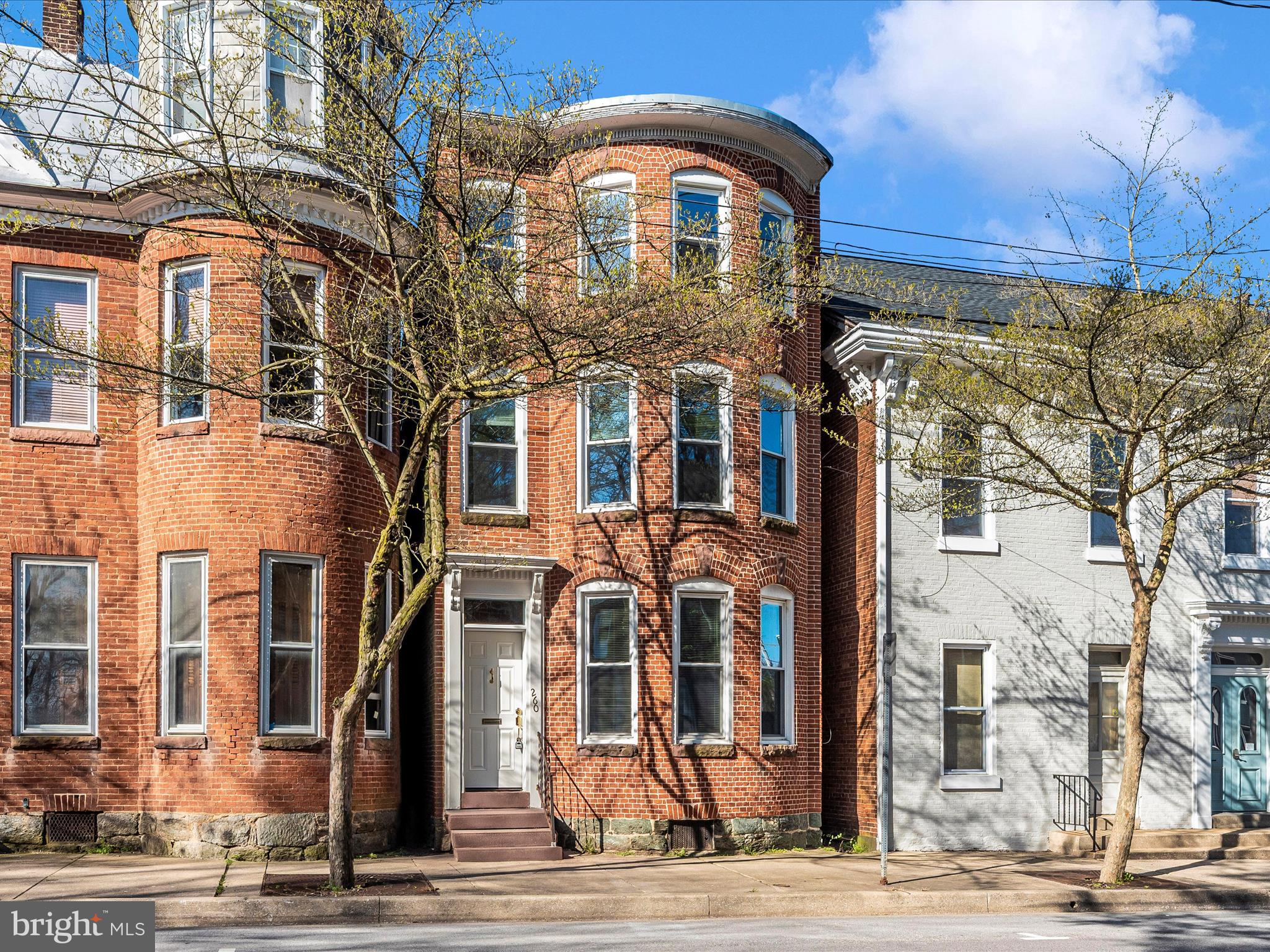 DOWNTOWN WESTMINSTER - Residential