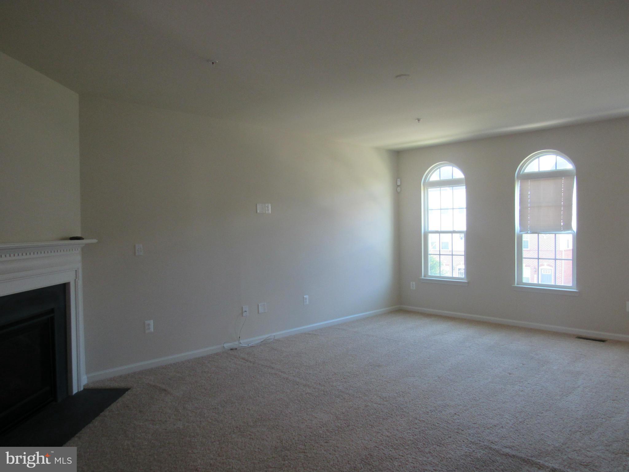 ADDISON ROAD SOUTH - Residential Lease