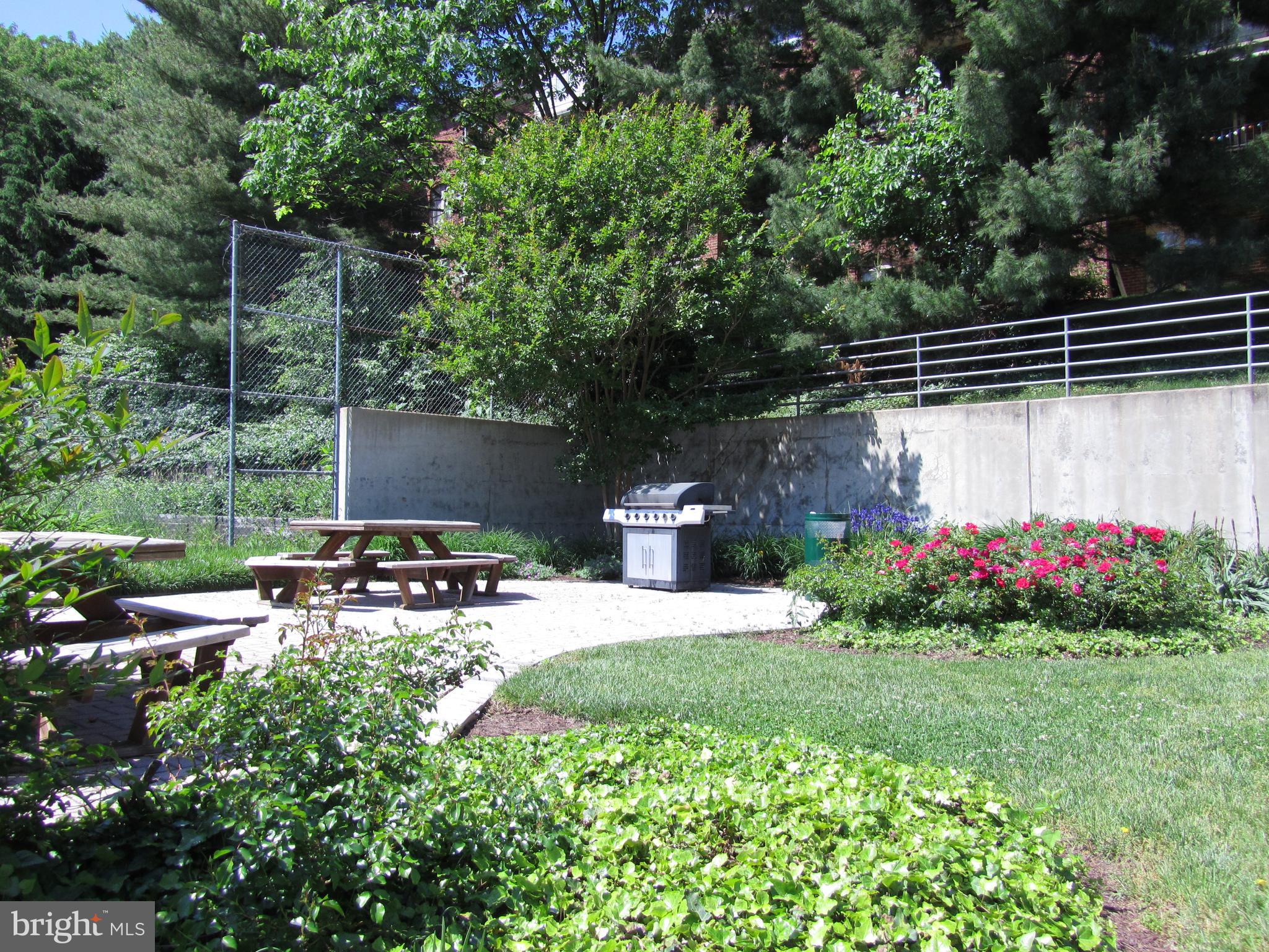 ASTORIA - Residential