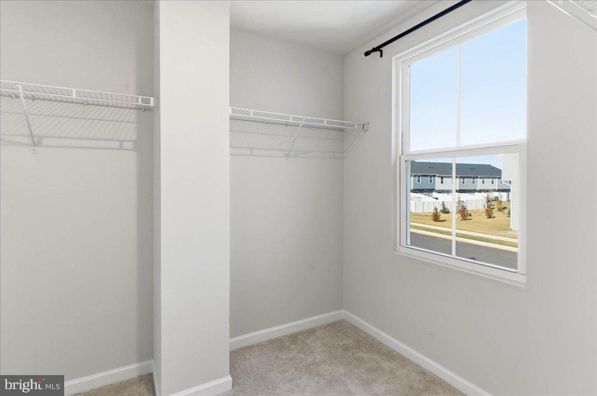 LAUREL PARK - Residential