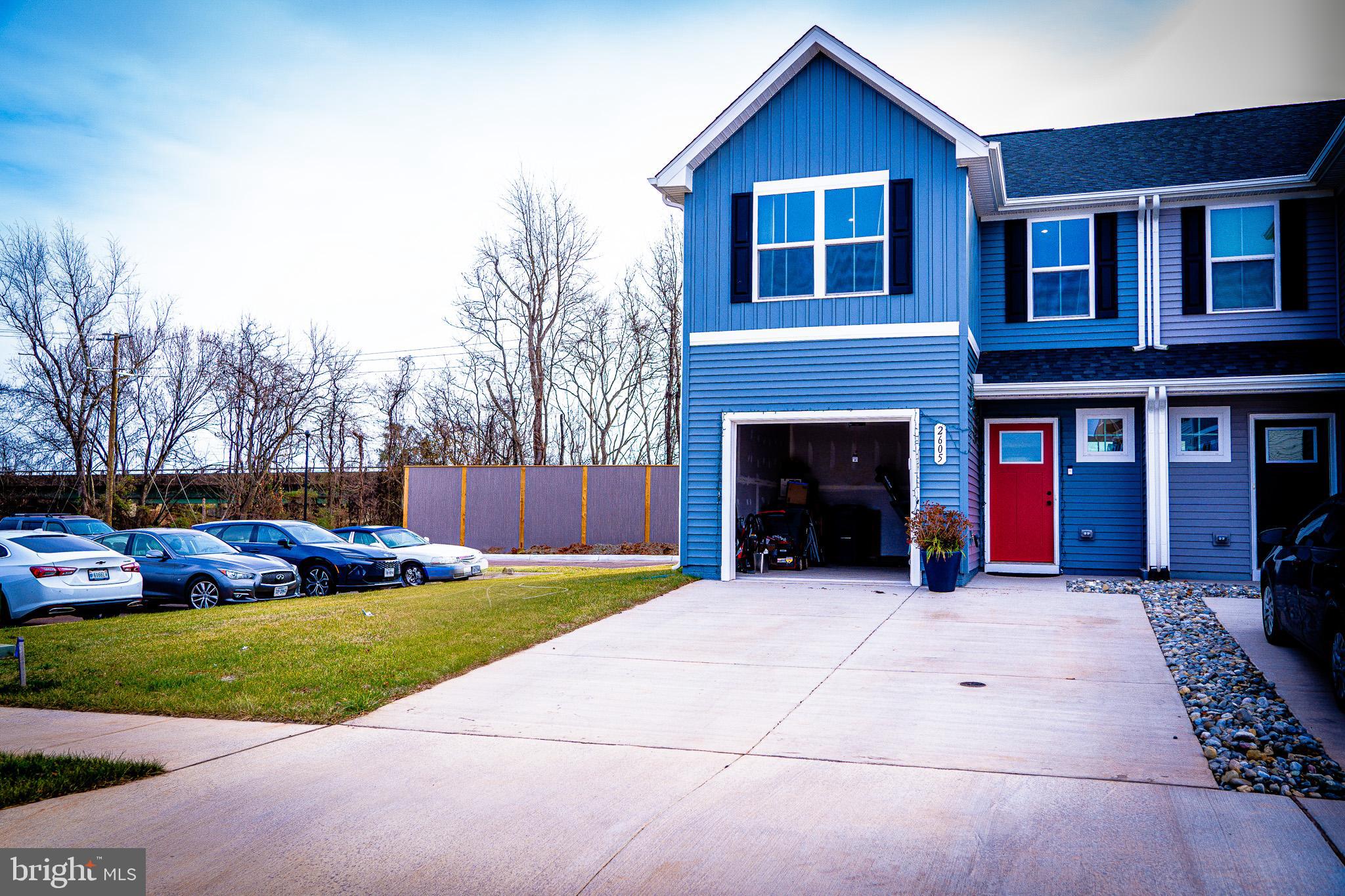 LAUREL PARK - Residential