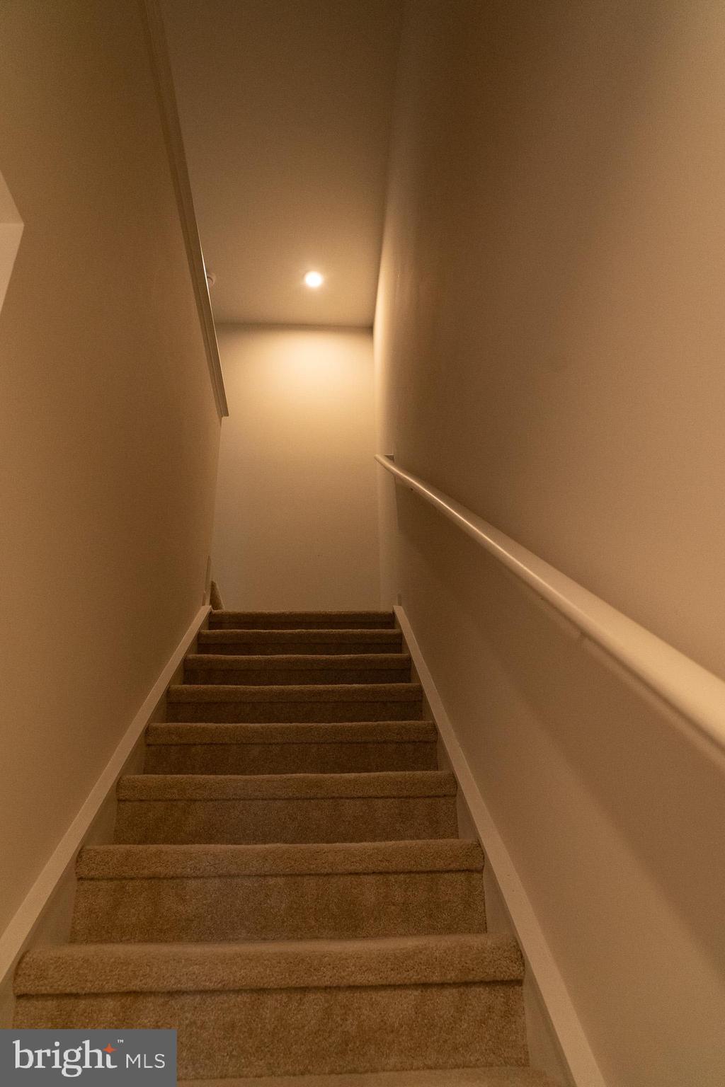 LAUREL PARK - Residential