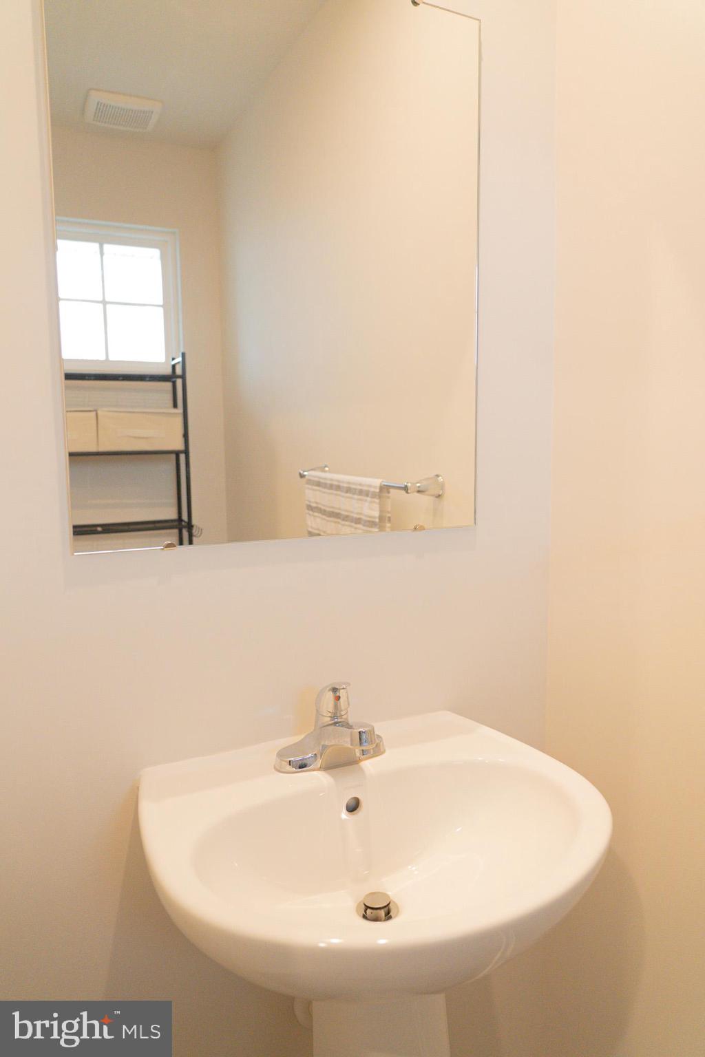 LAUREL PARK - Residential