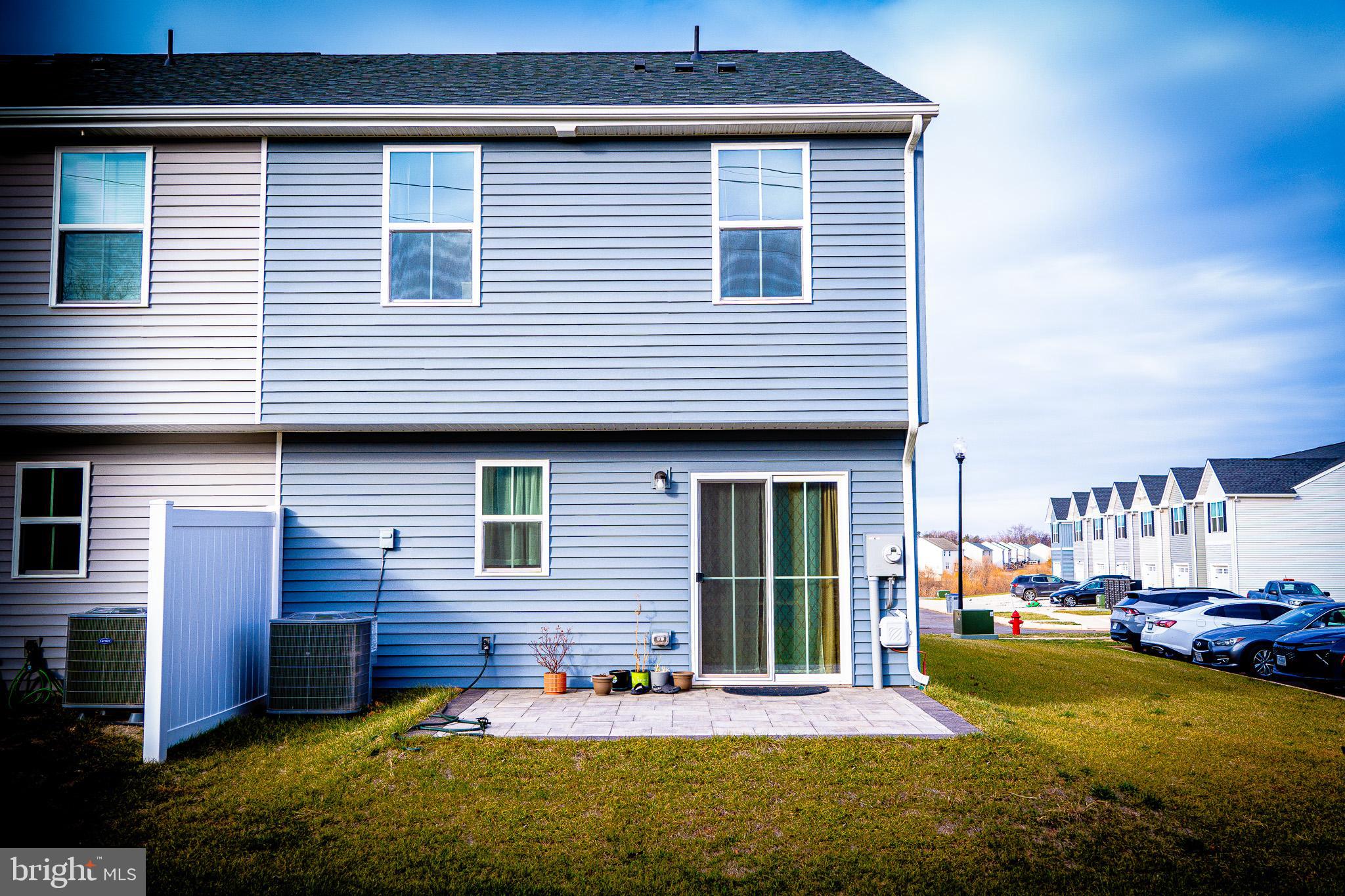 LAUREL PARK - Residential