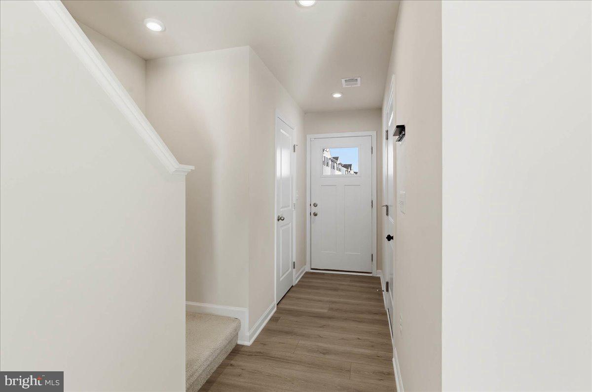 LAUREL PARK - Residential