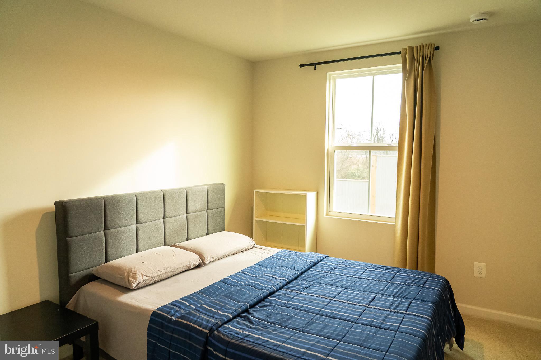 LAUREL PARK - Residential