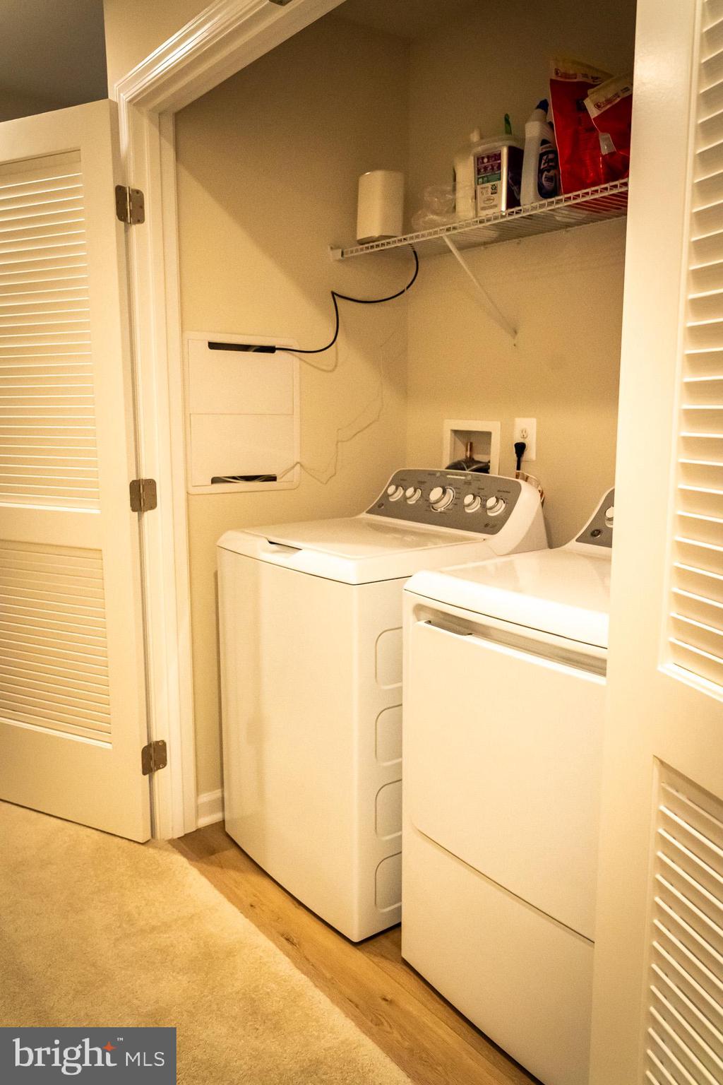 LAUREL PARK - Residential