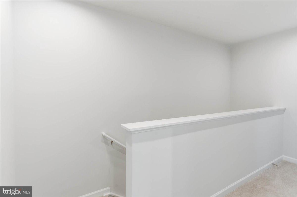 LAUREL PARK - Residential