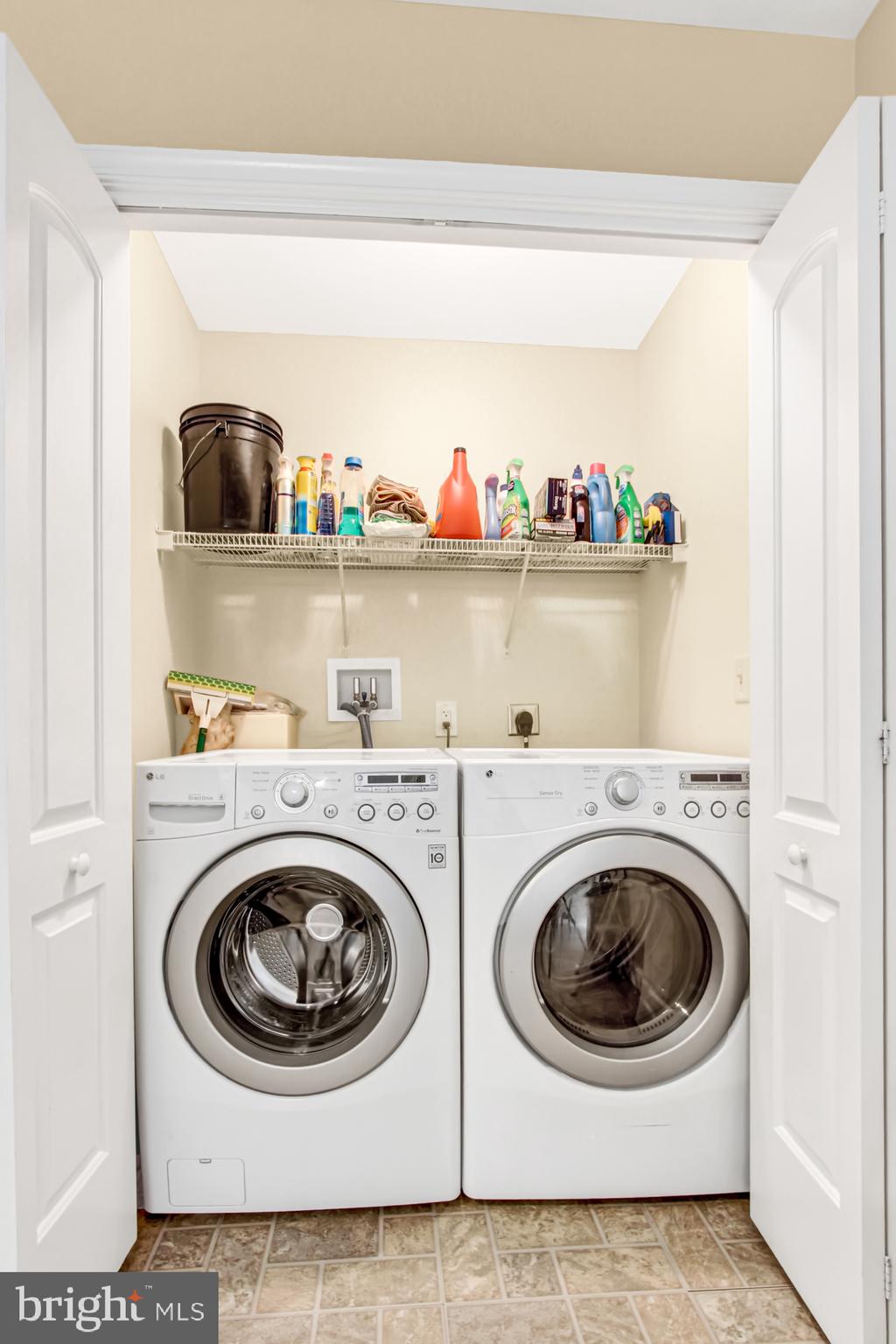 CARRIAGE CROSSINGS - Residential