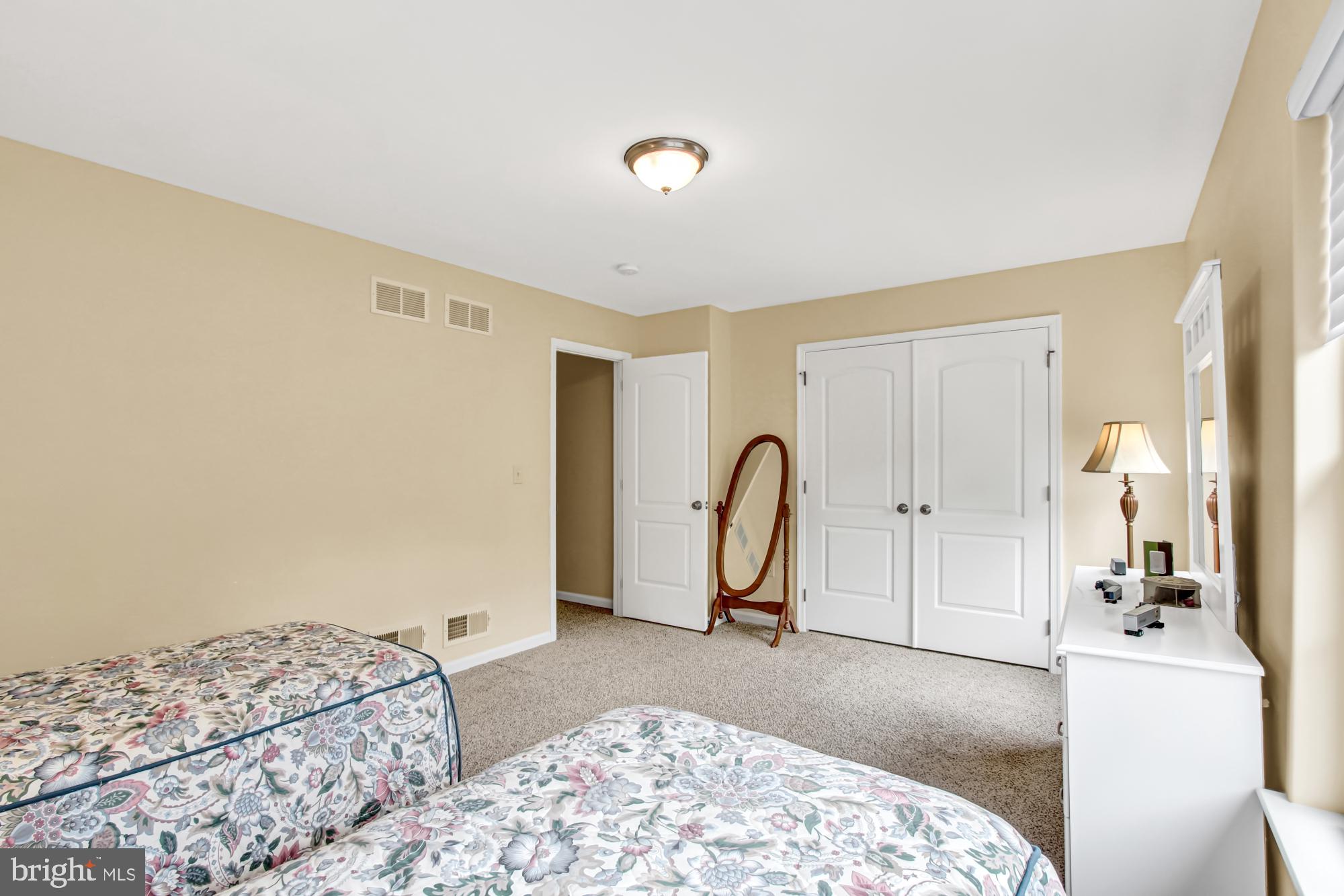 CARRIAGE CROSSINGS - Residential