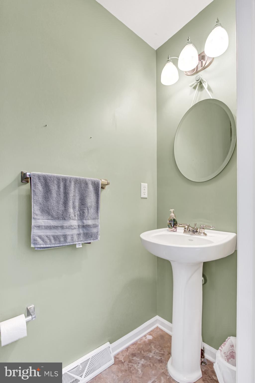 CARRIAGE CROSSINGS - Residential