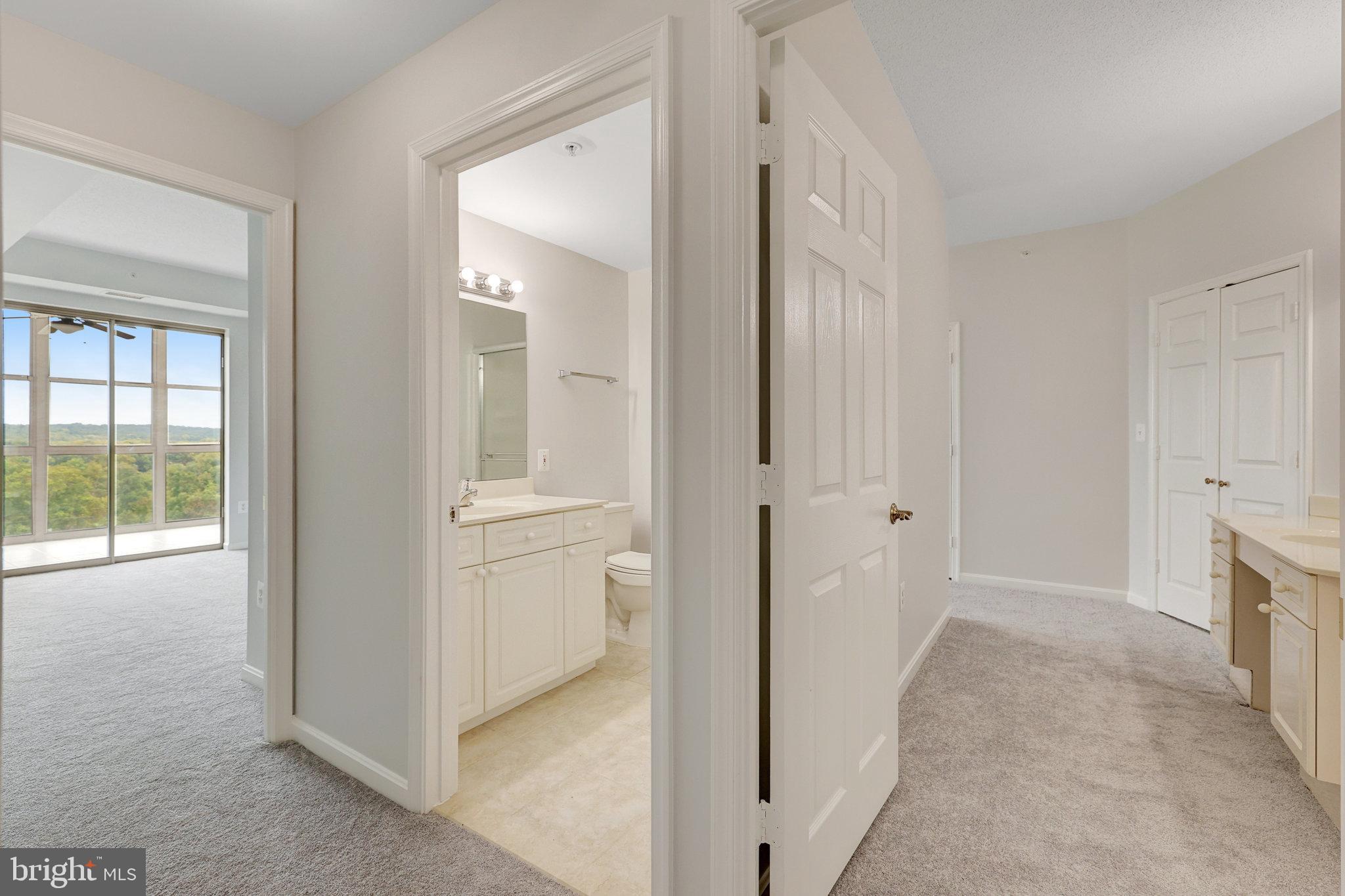 MAGNOLIAS AT LANSDOWNE WOODS - Residential