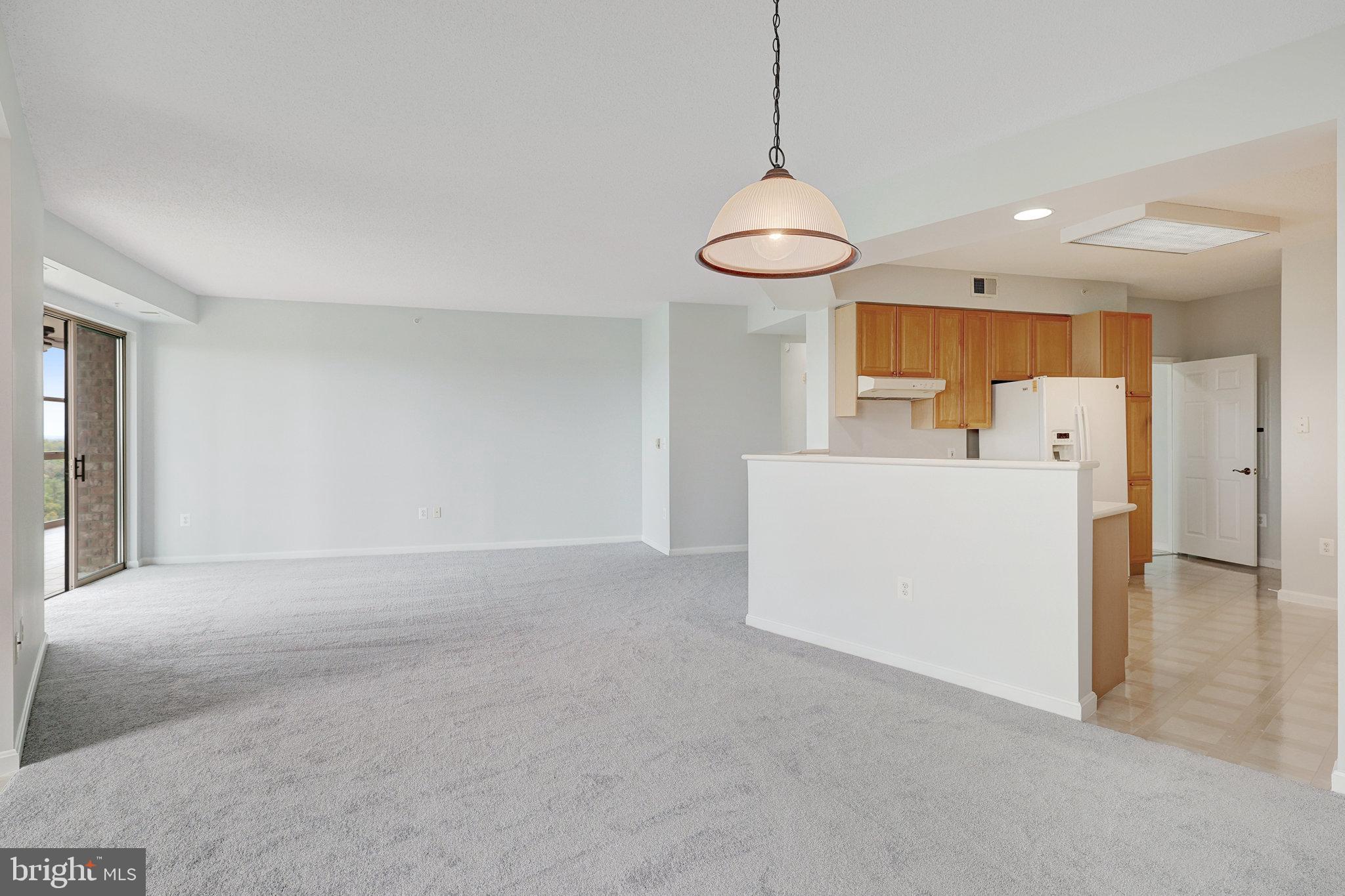 MAGNOLIAS AT LANSDOWNE WOODS - Residential