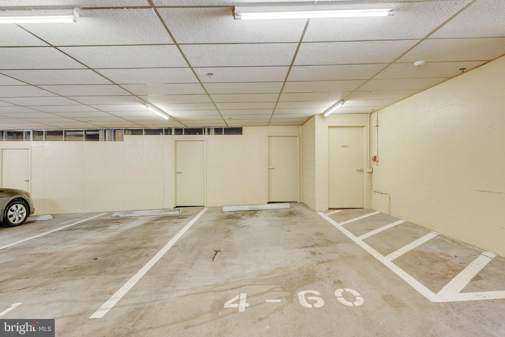 MAGNOLIAS AT LANSDOWNE WOODS - Residential