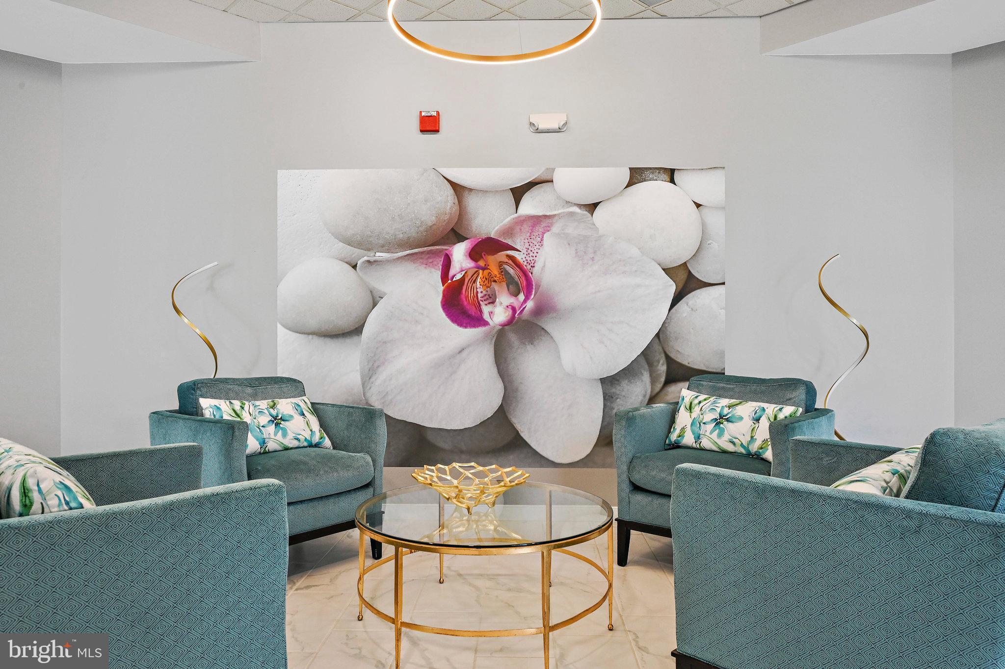 MAGNOLIAS AT LANSDOWNE WOODS - Residential