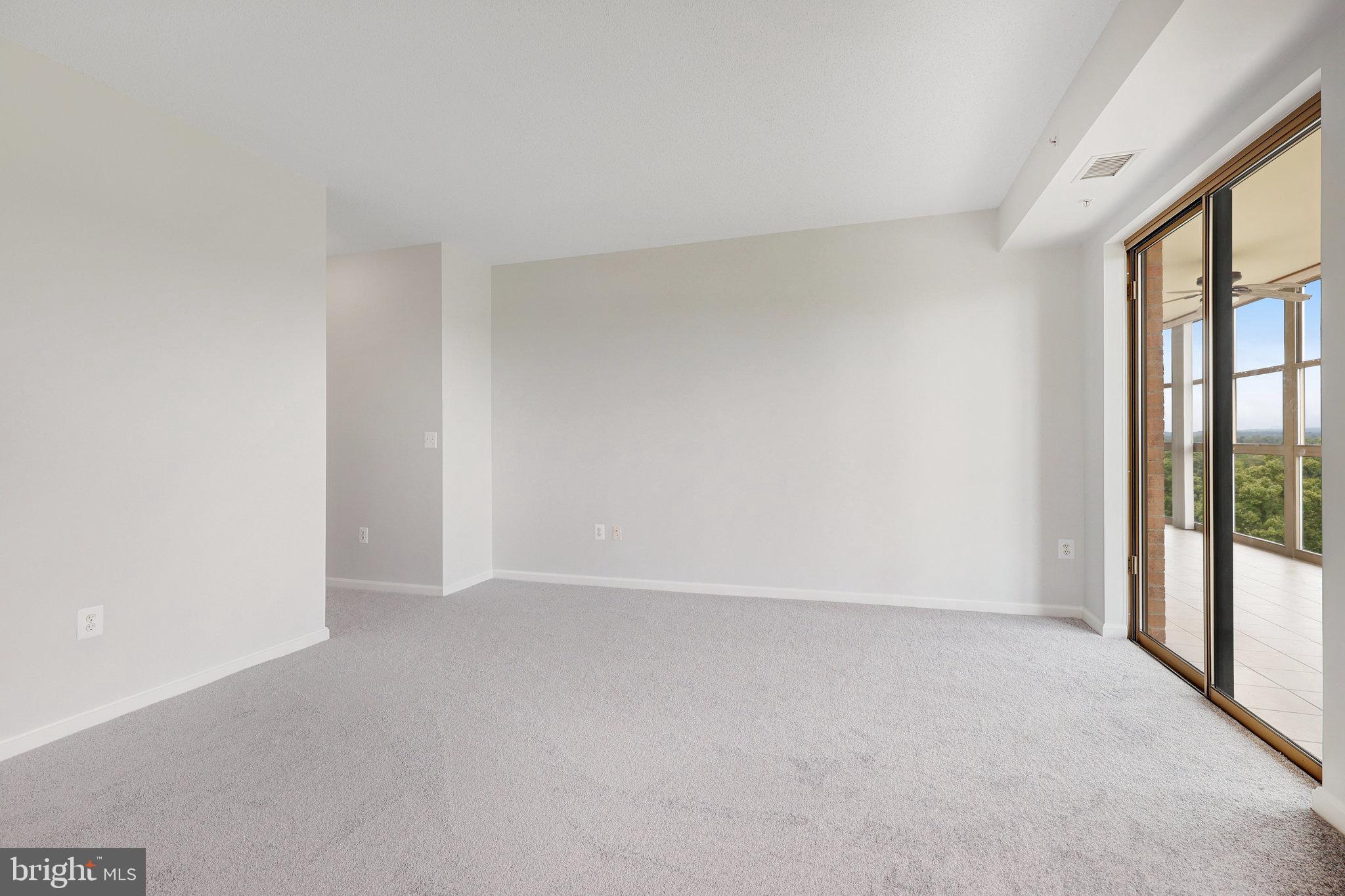 MAGNOLIAS AT LANSDOWNE WOODS - Residential