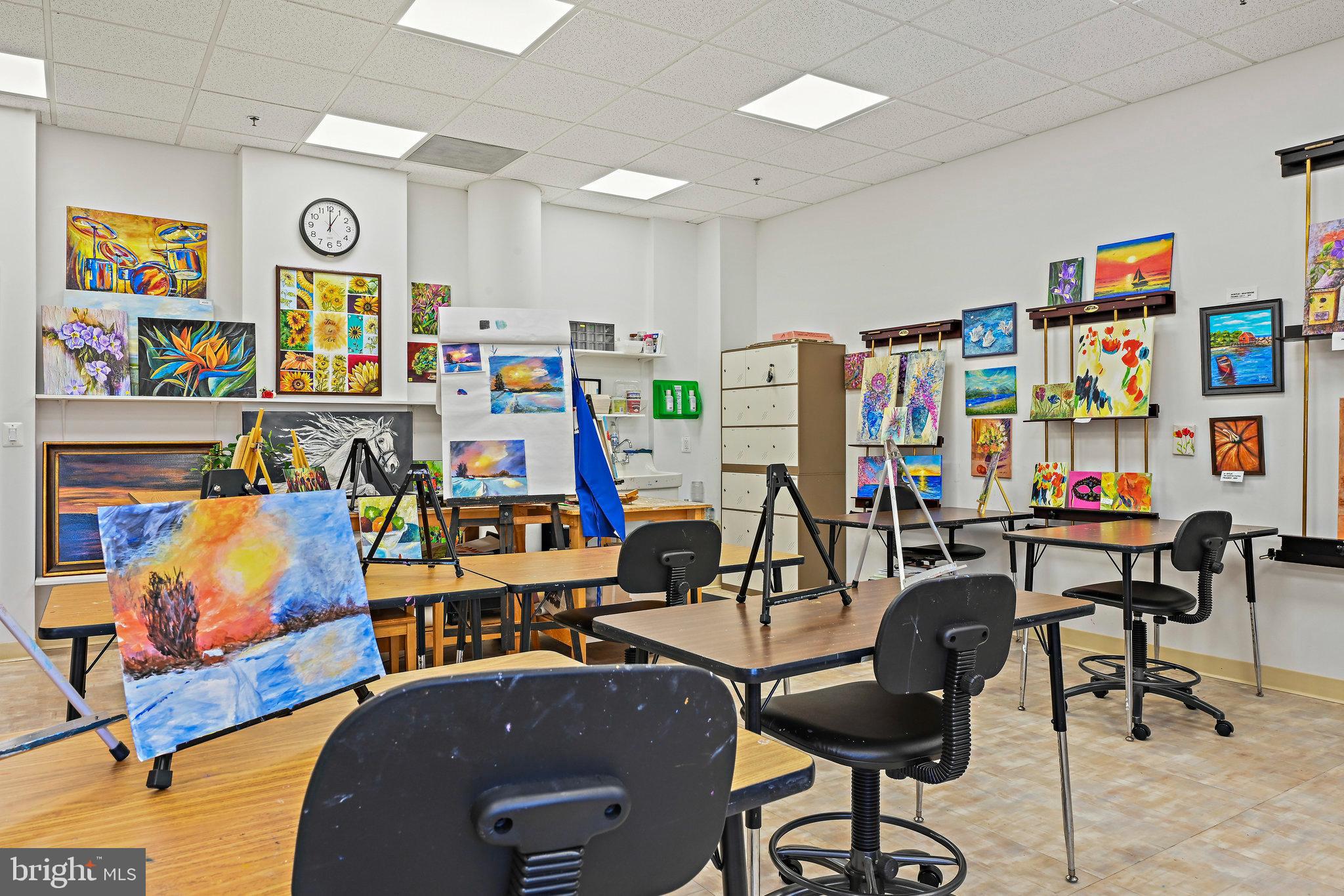 MAGNOLIAS AT LANSDOWNE WOODS - Residential