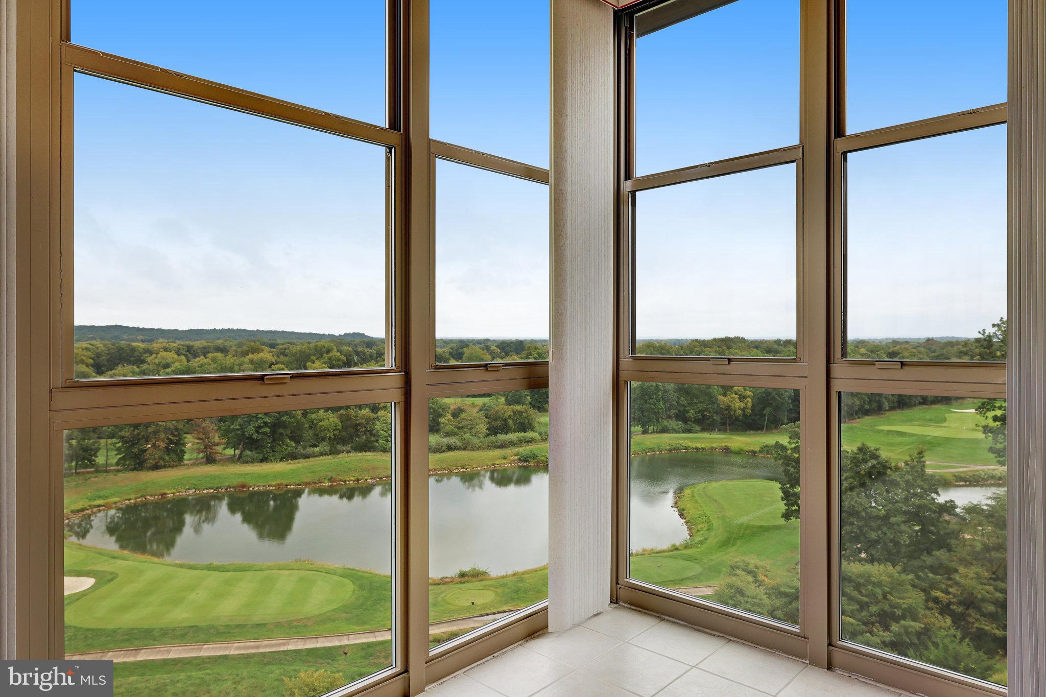 MAGNOLIAS AT LANSDOWNE WOODS - Residential