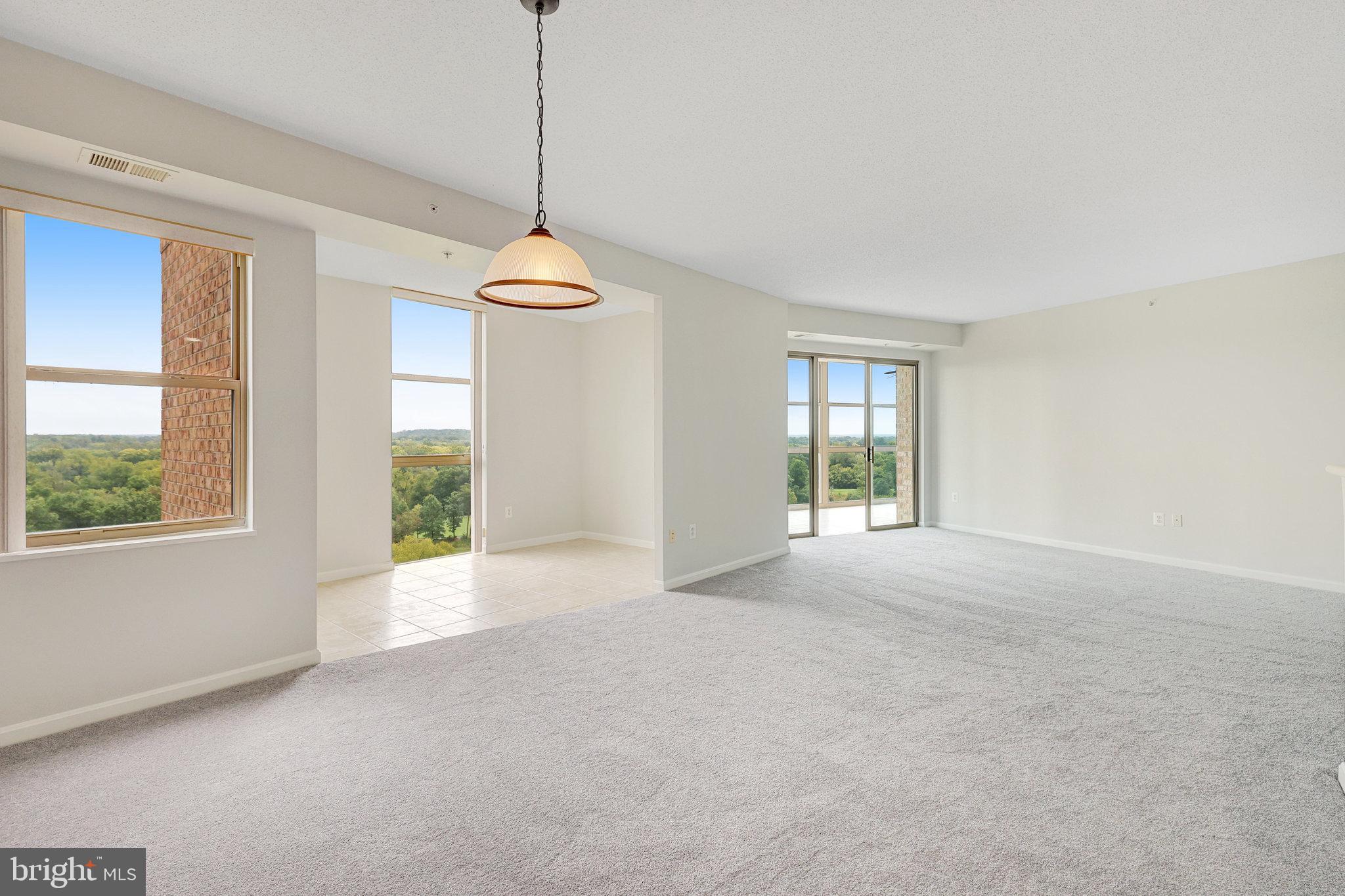 MAGNOLIAS AT LANSDOWNE WOODS - Residential