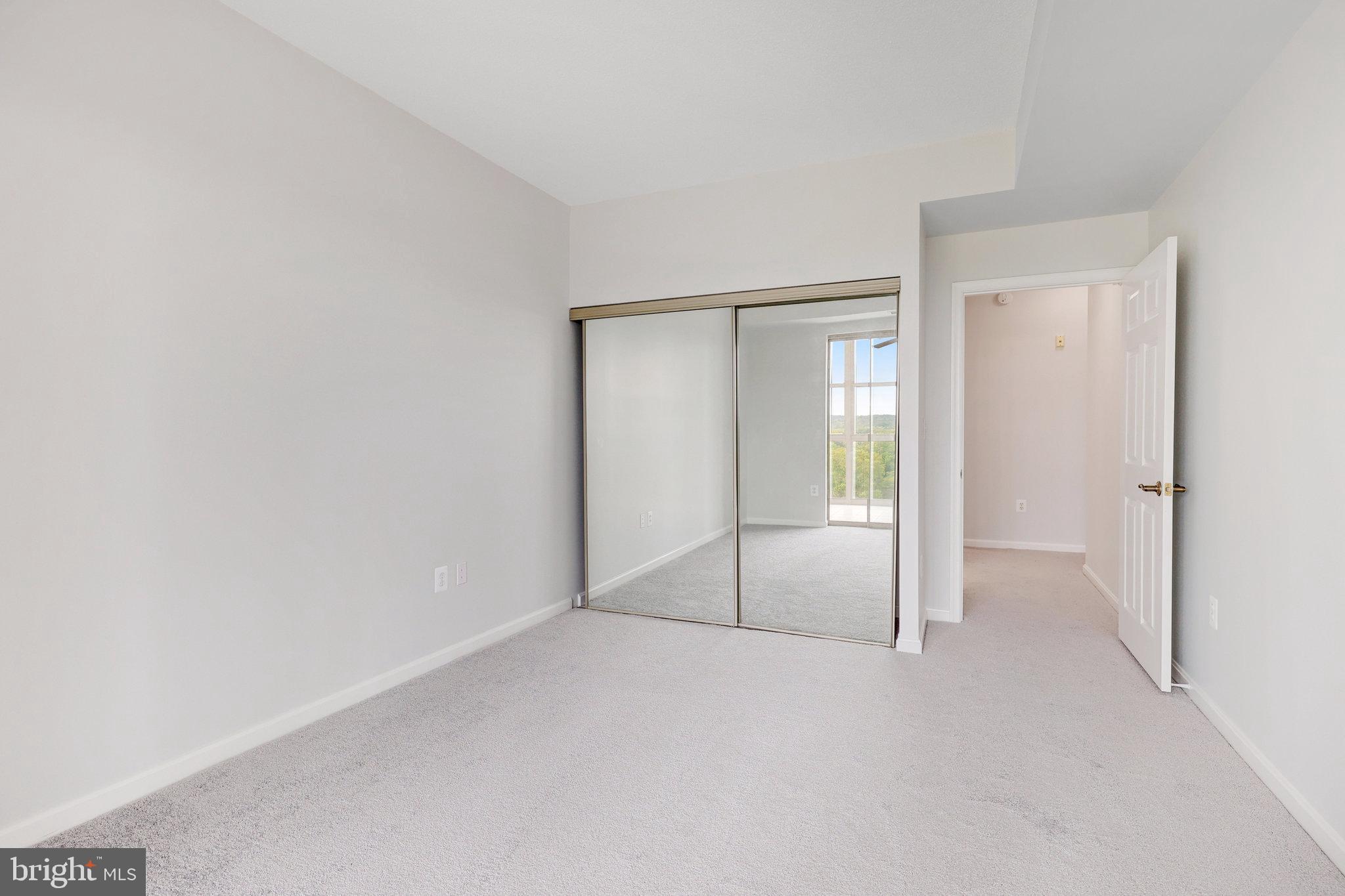 MAGNOLIAS AT LANSDOWNE WOODS - Residential