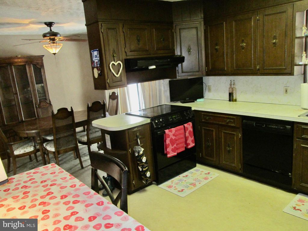 Photo of 524 Prison Road, LEESPORT, PA 19533 (MLS # PABK2067808)