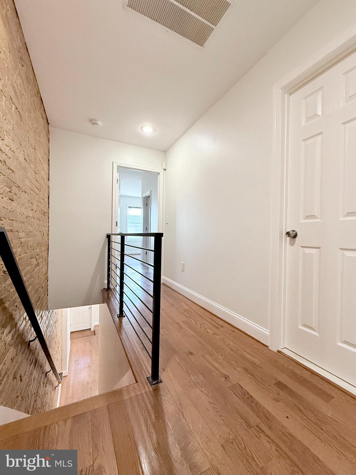 WASHINGTON VILLAGE - Residential Lease