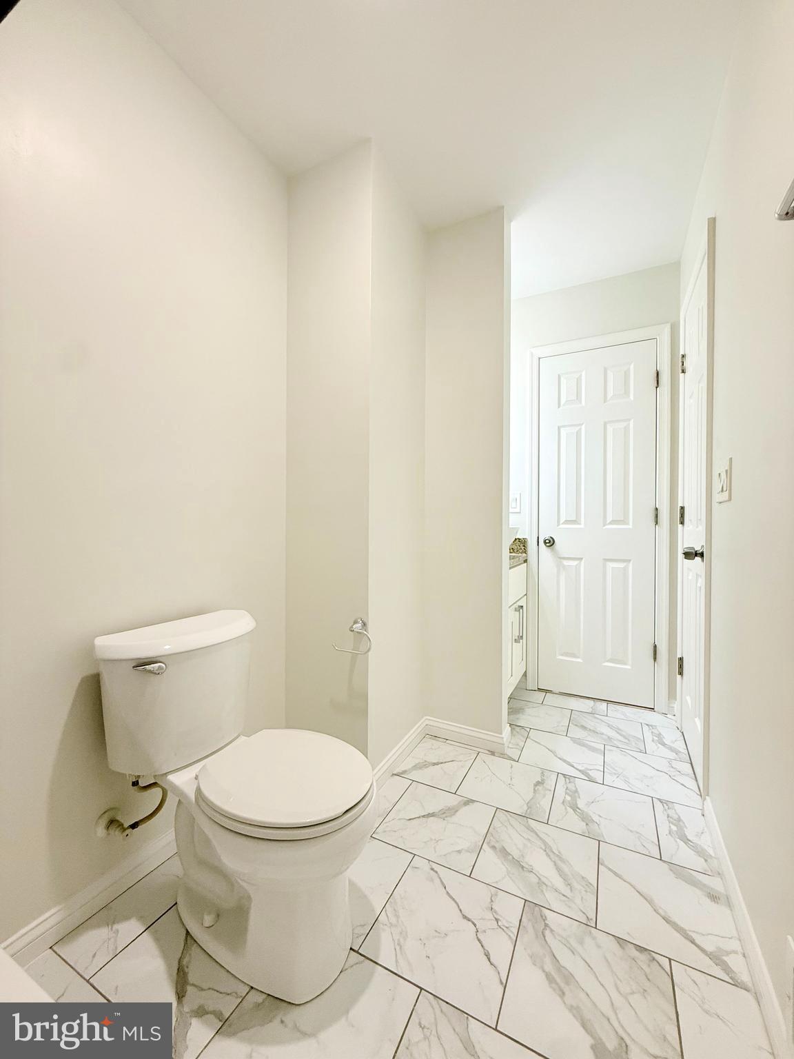 WASHINGTON VILLAGE - Residential Lease