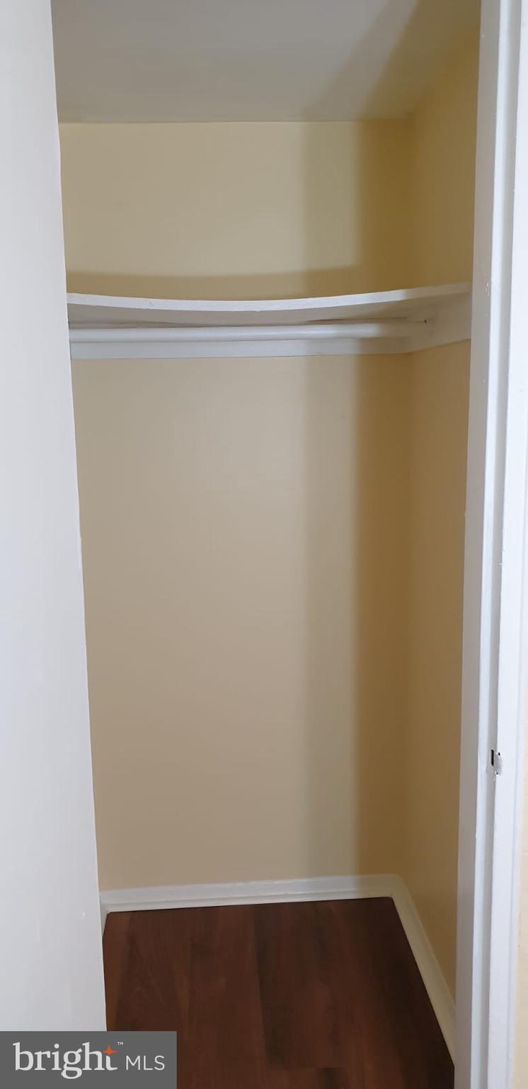 RIGGS HILL - Residential Lease