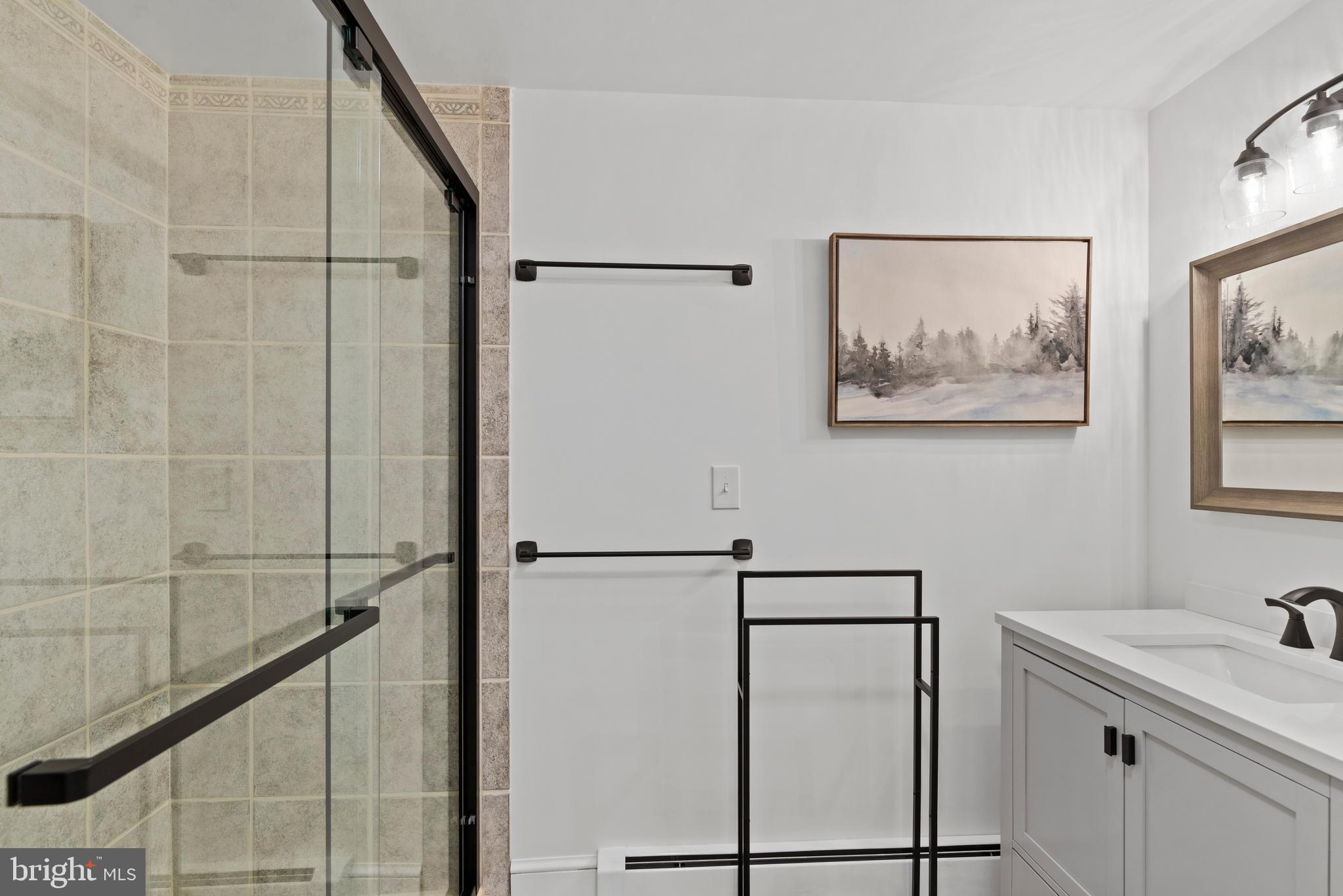 OLD MOORELAND - Residential