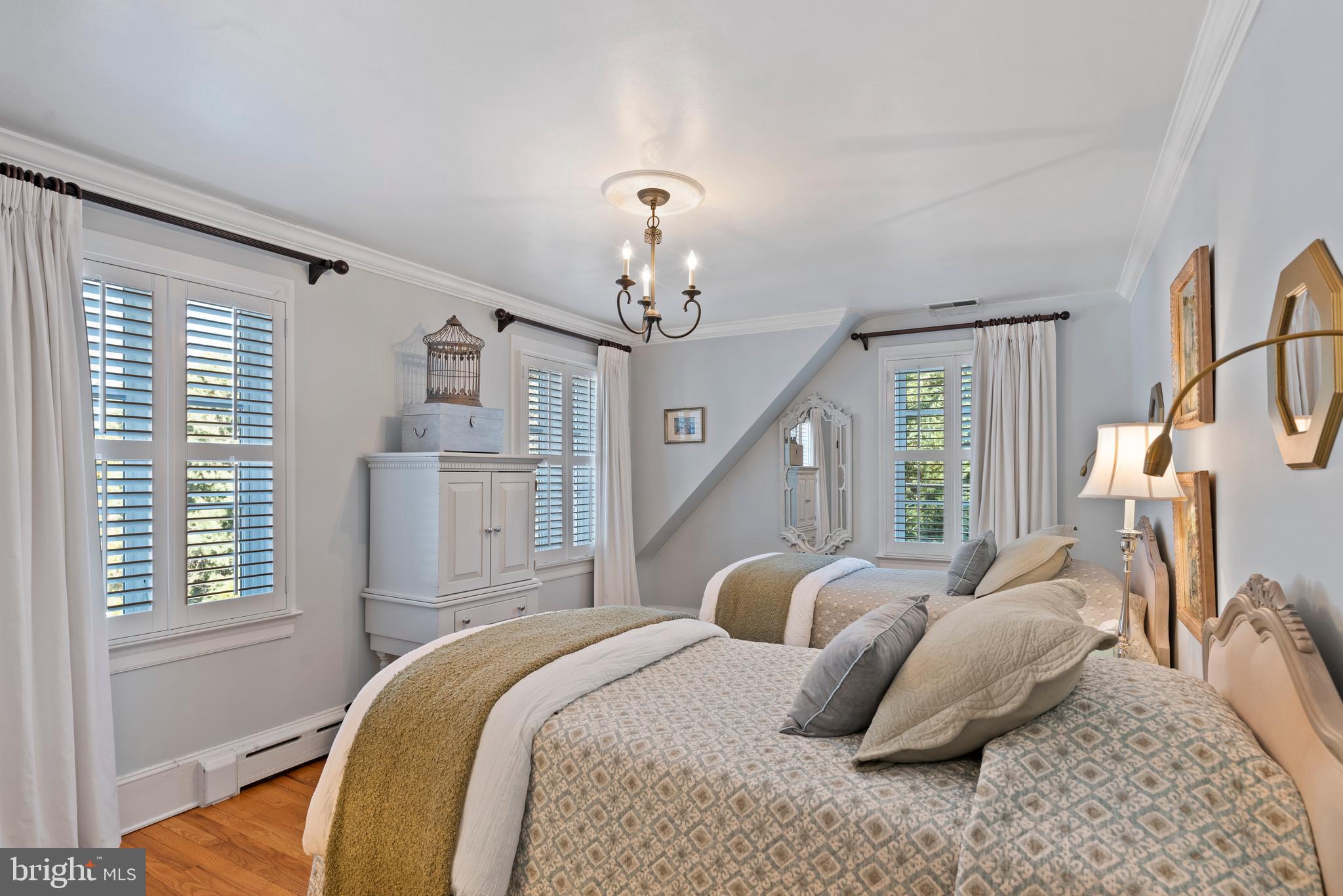 OLD MOORELAND - Residential