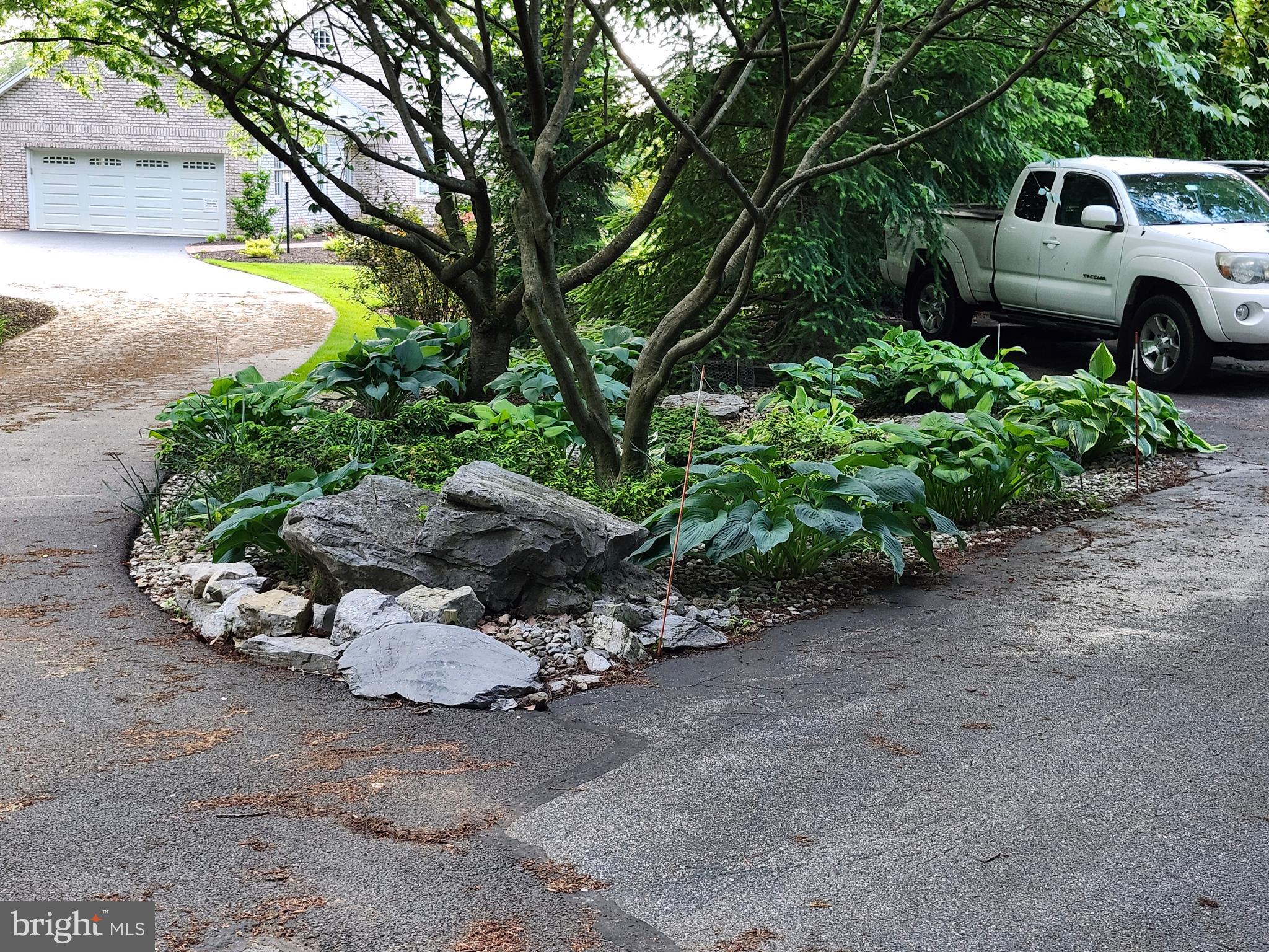 OLD MOORELAND - Residential