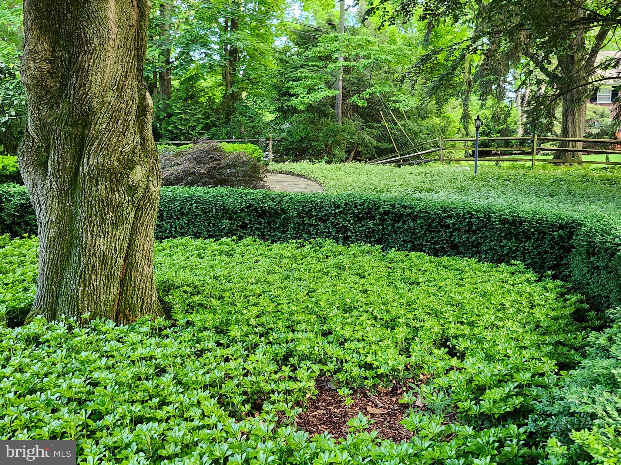 OLD MOORELAND - Residential