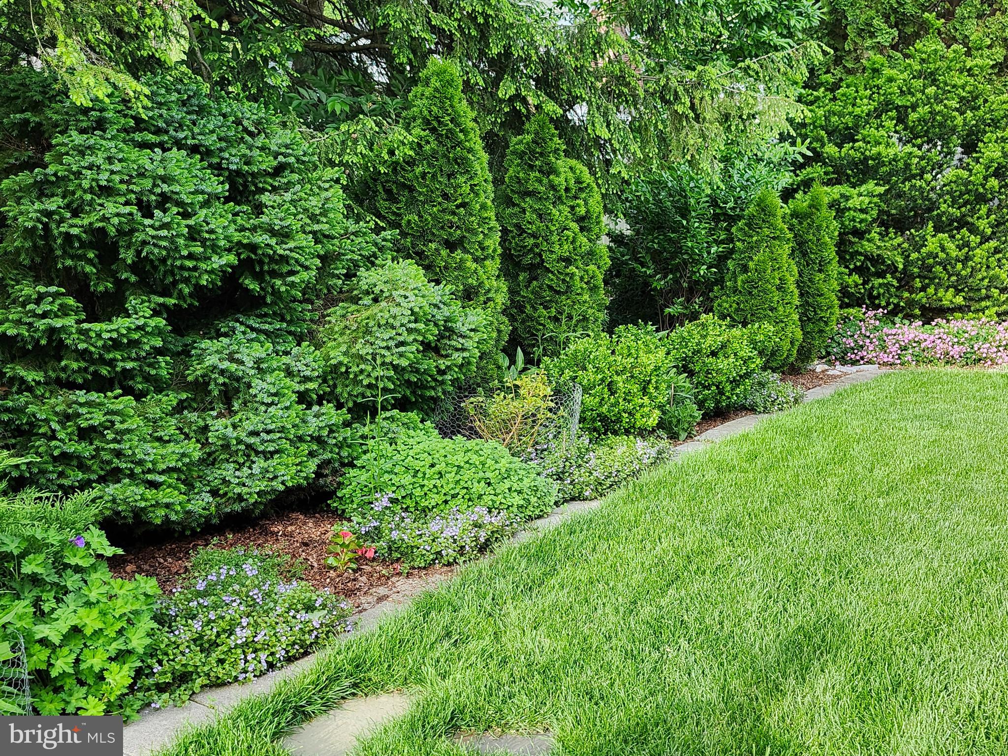 OLD MOORELAND - Residential