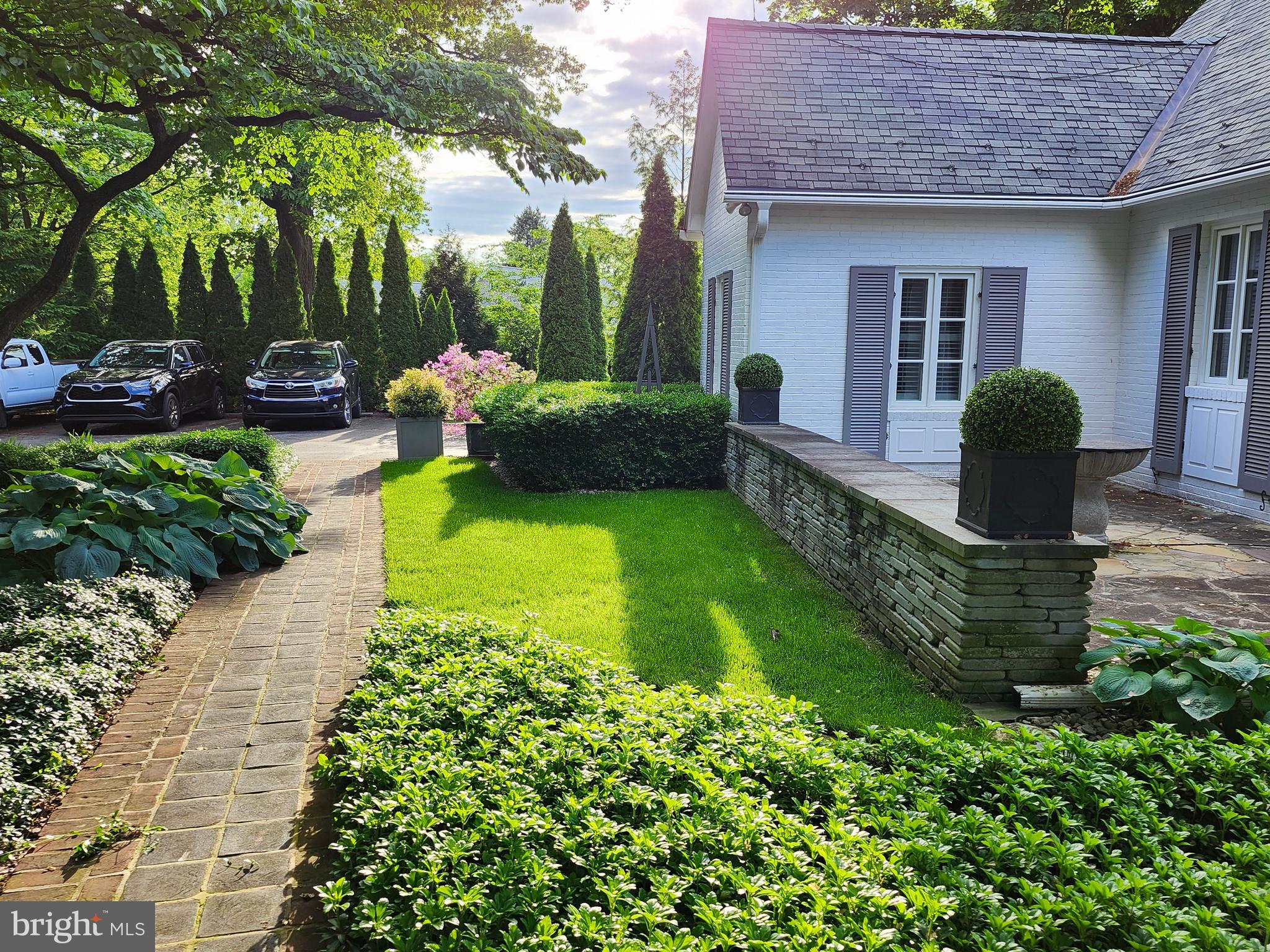 OLD MOORELAND - Residential