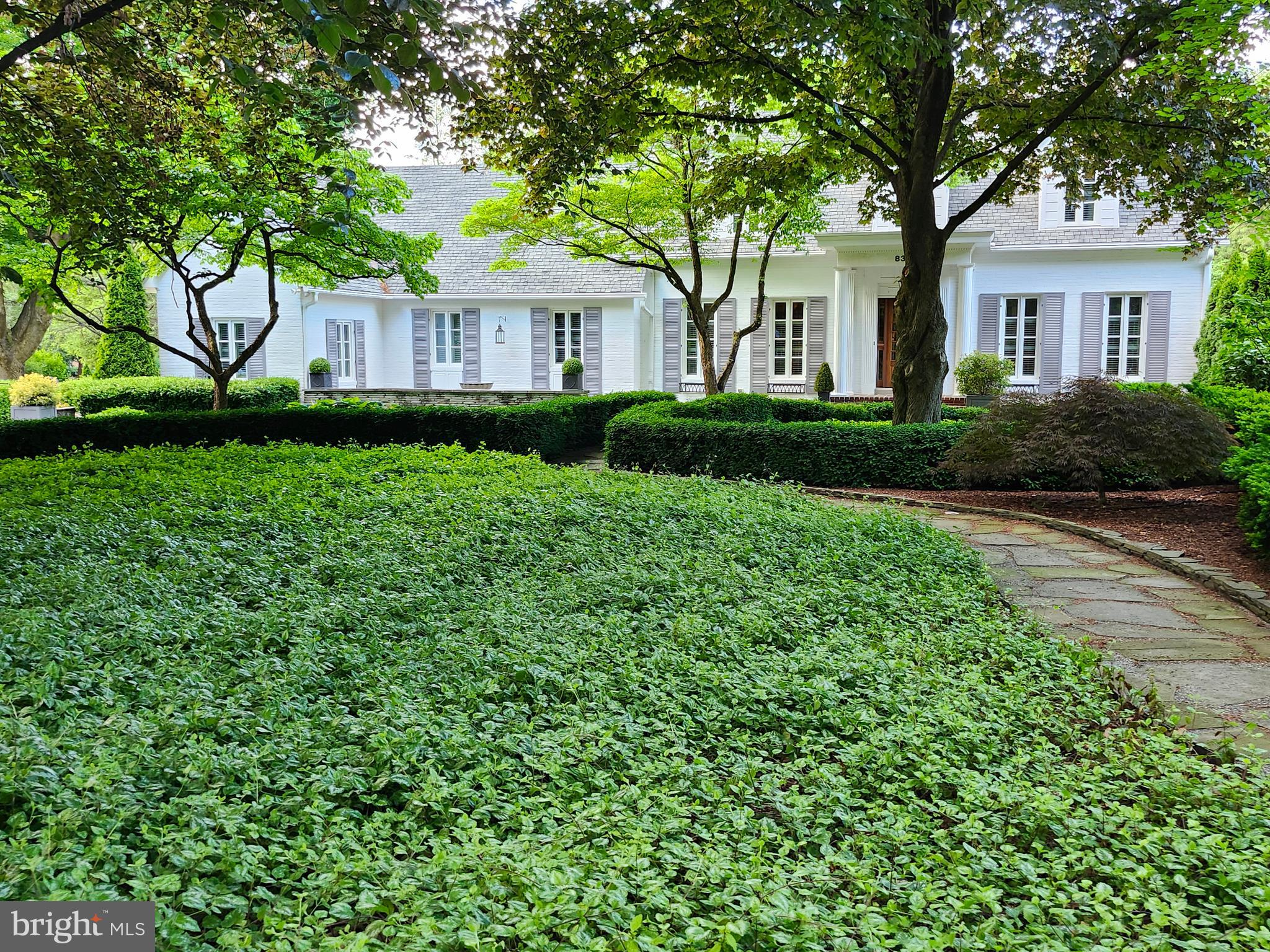 OLD MOORELAND - Residential