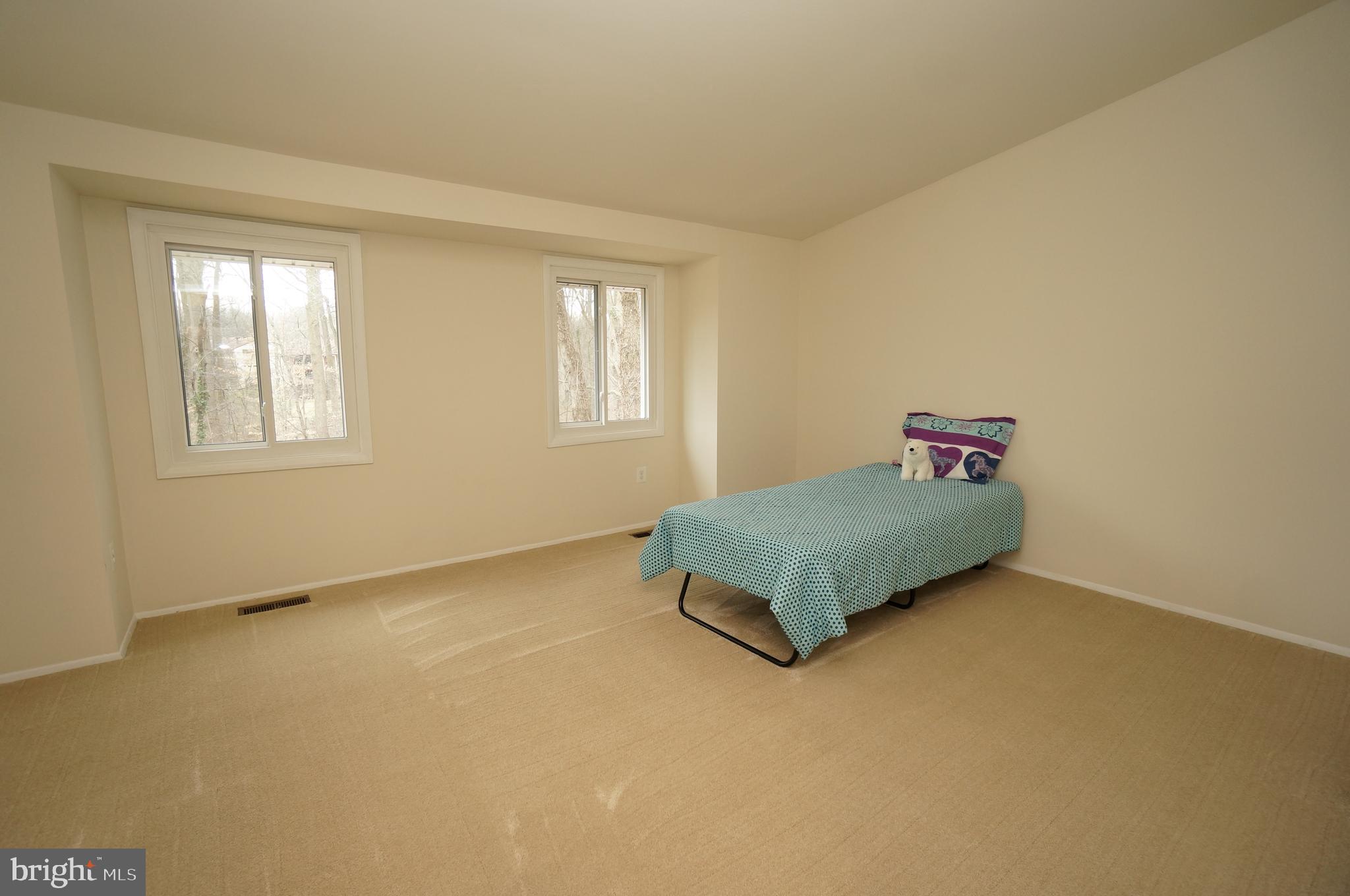 LONGFELLOW - Residential