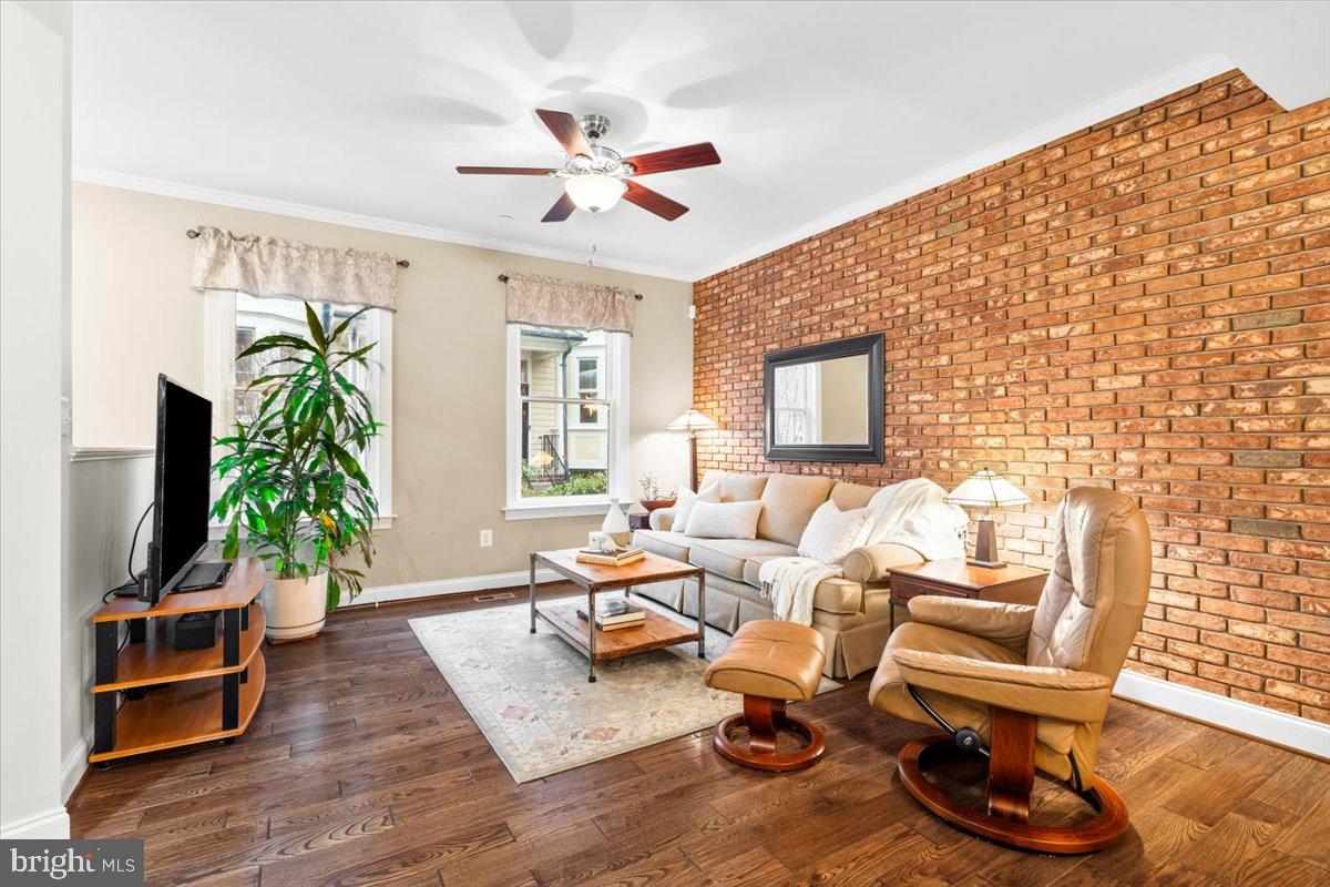 MAXWELL SQUARE - Residential