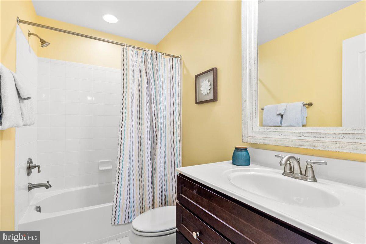 MAXWELL SQUARE - Residential