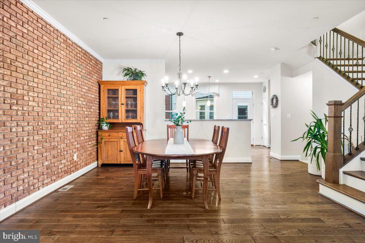 MAXWELL SQUARE - Residential